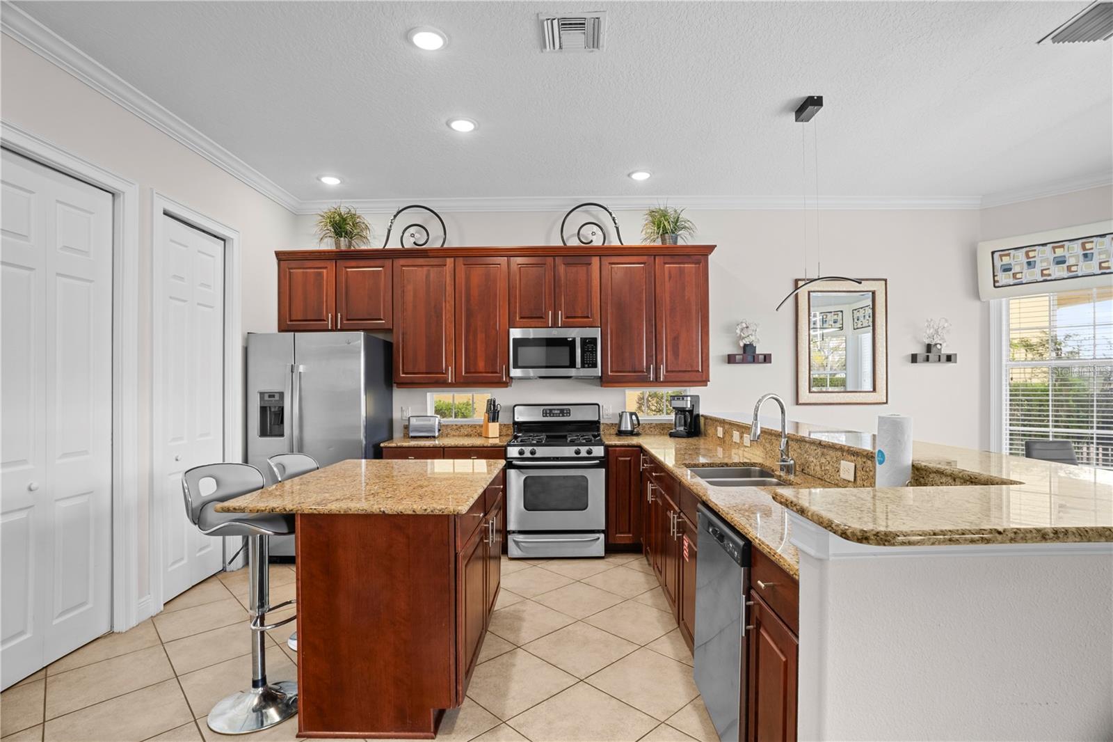 7388 Gathering Ct Property Photo 12