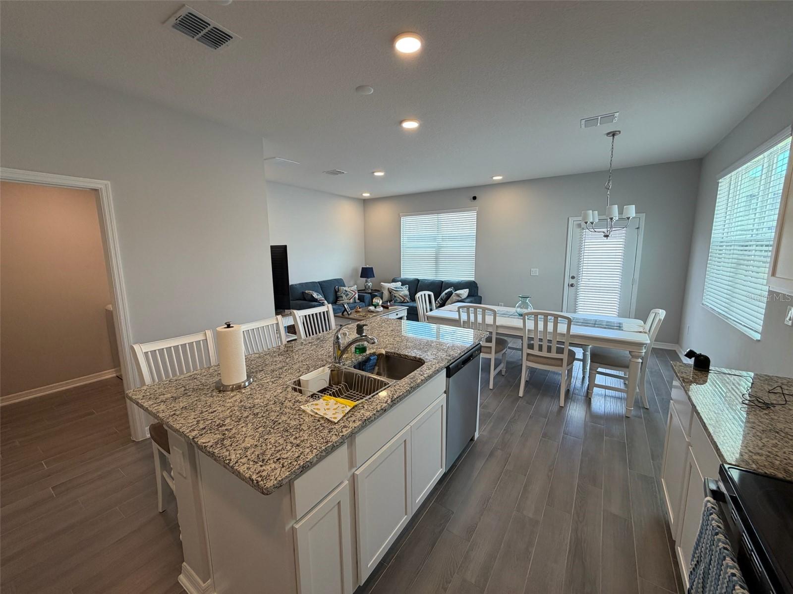 15935 Grafton Way Property Photo 14