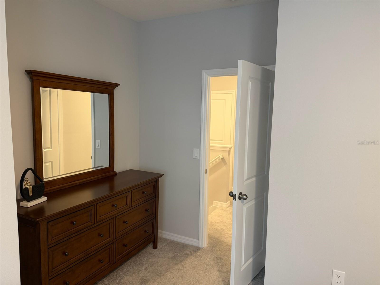 15935 Grafton Way Property Photo 30