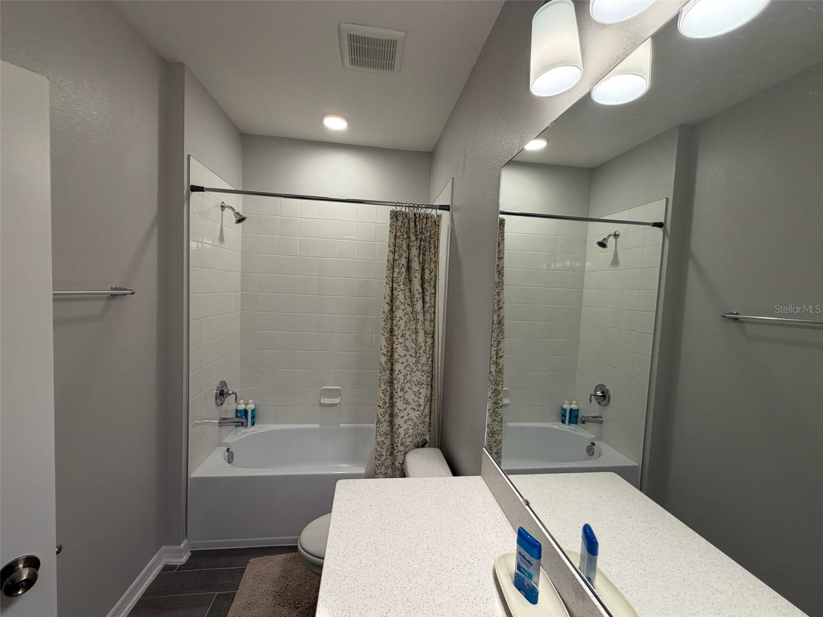 15935 Grafton Way Property Photo 39
