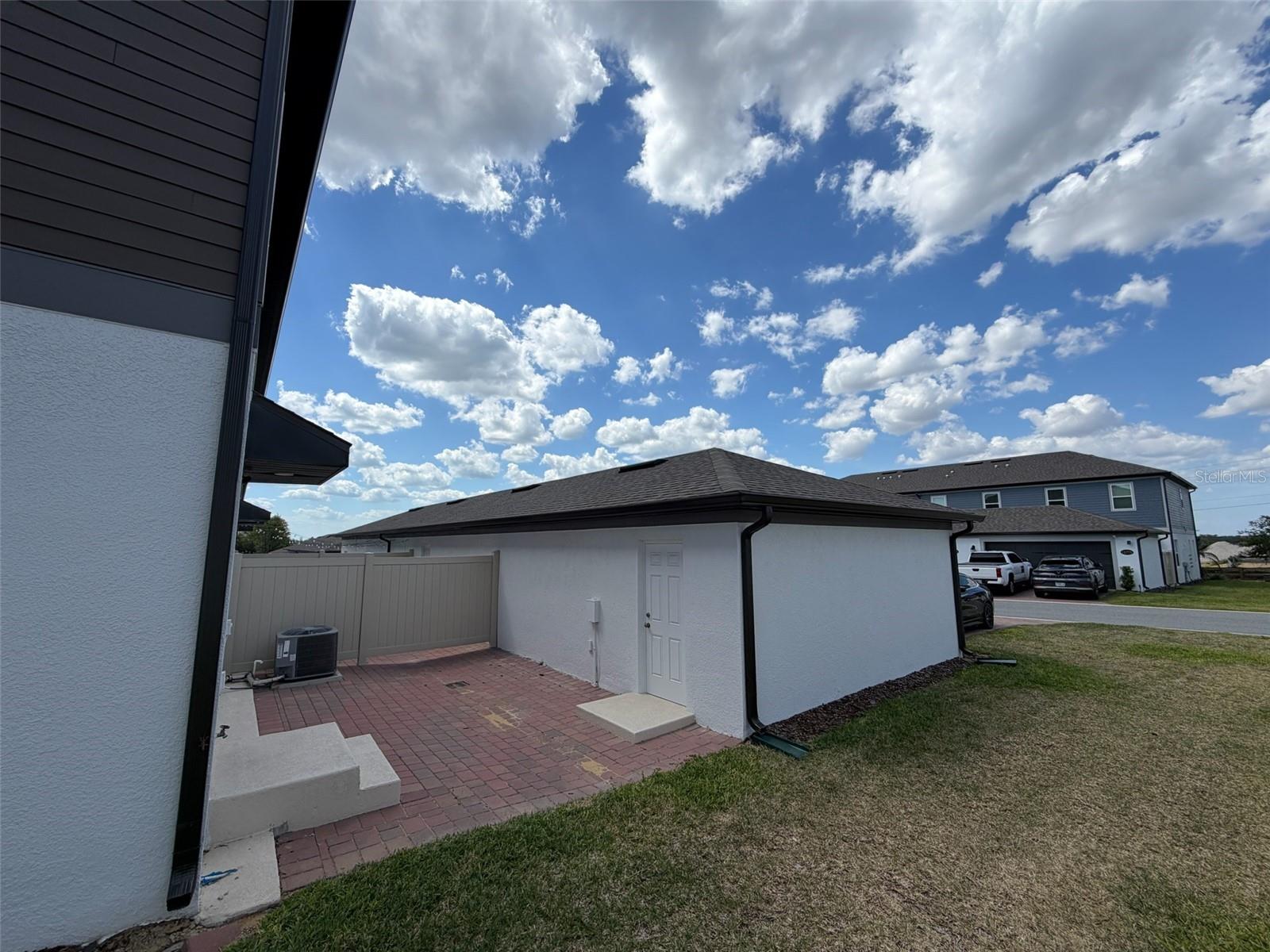 15935 Grafton Way Property Photo 42
