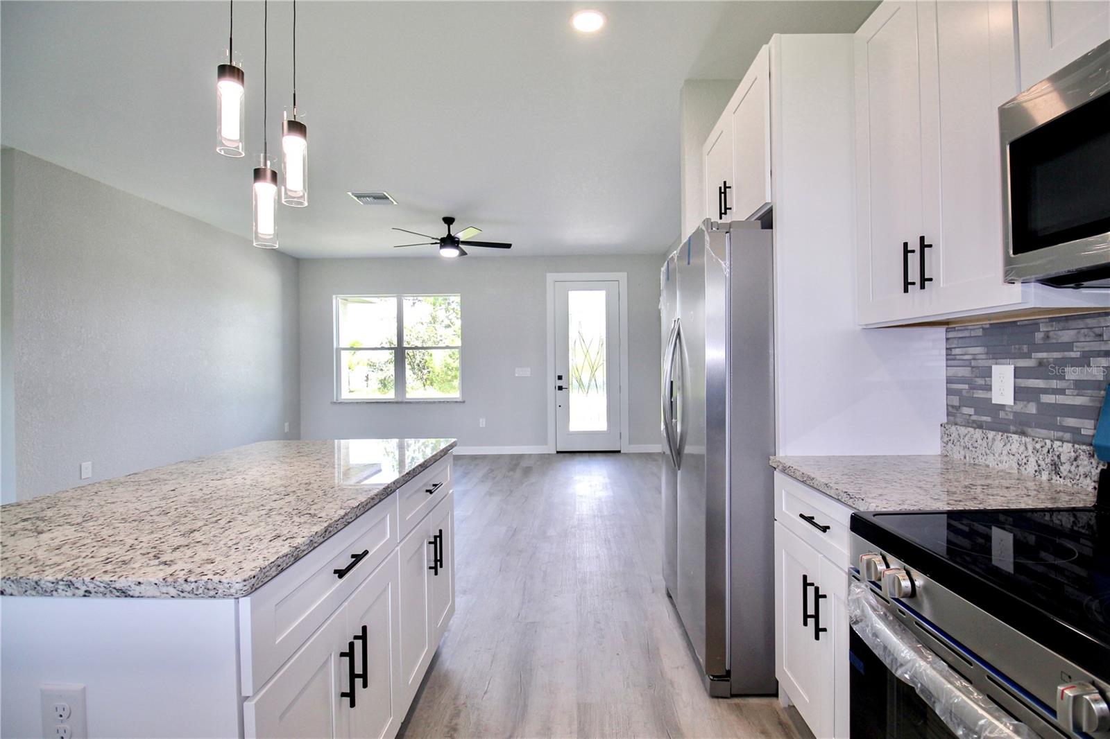 4631 Mignon Dr Property Photo 13