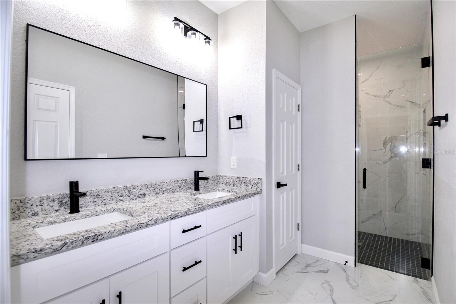 4631 Mignon Dr Property Photo 19