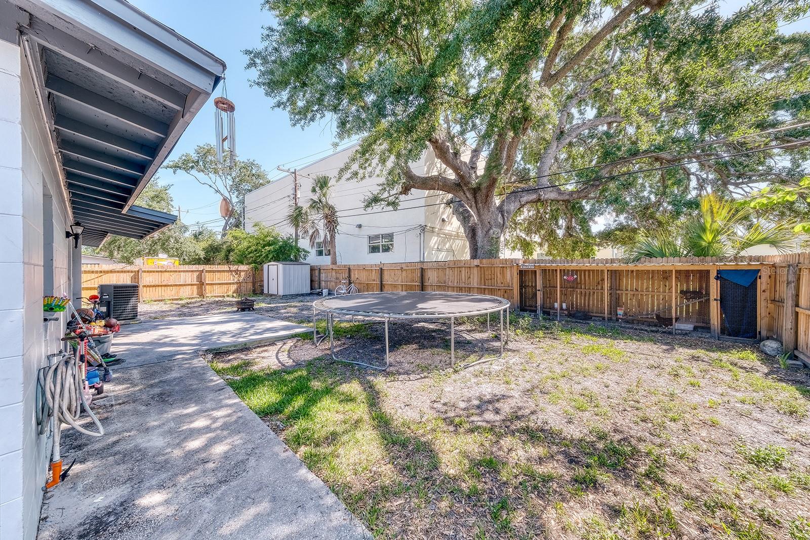 5919 Luzon Dr Property Photo 24