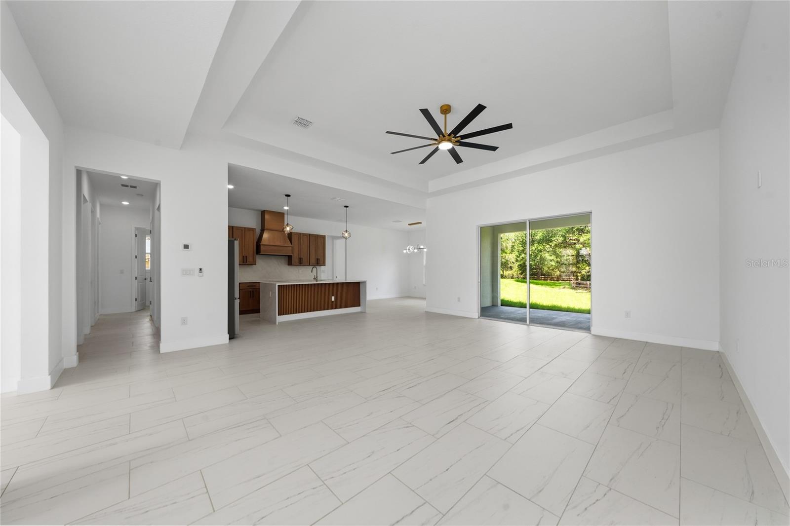 18561 Sabal St Property Photo 12
