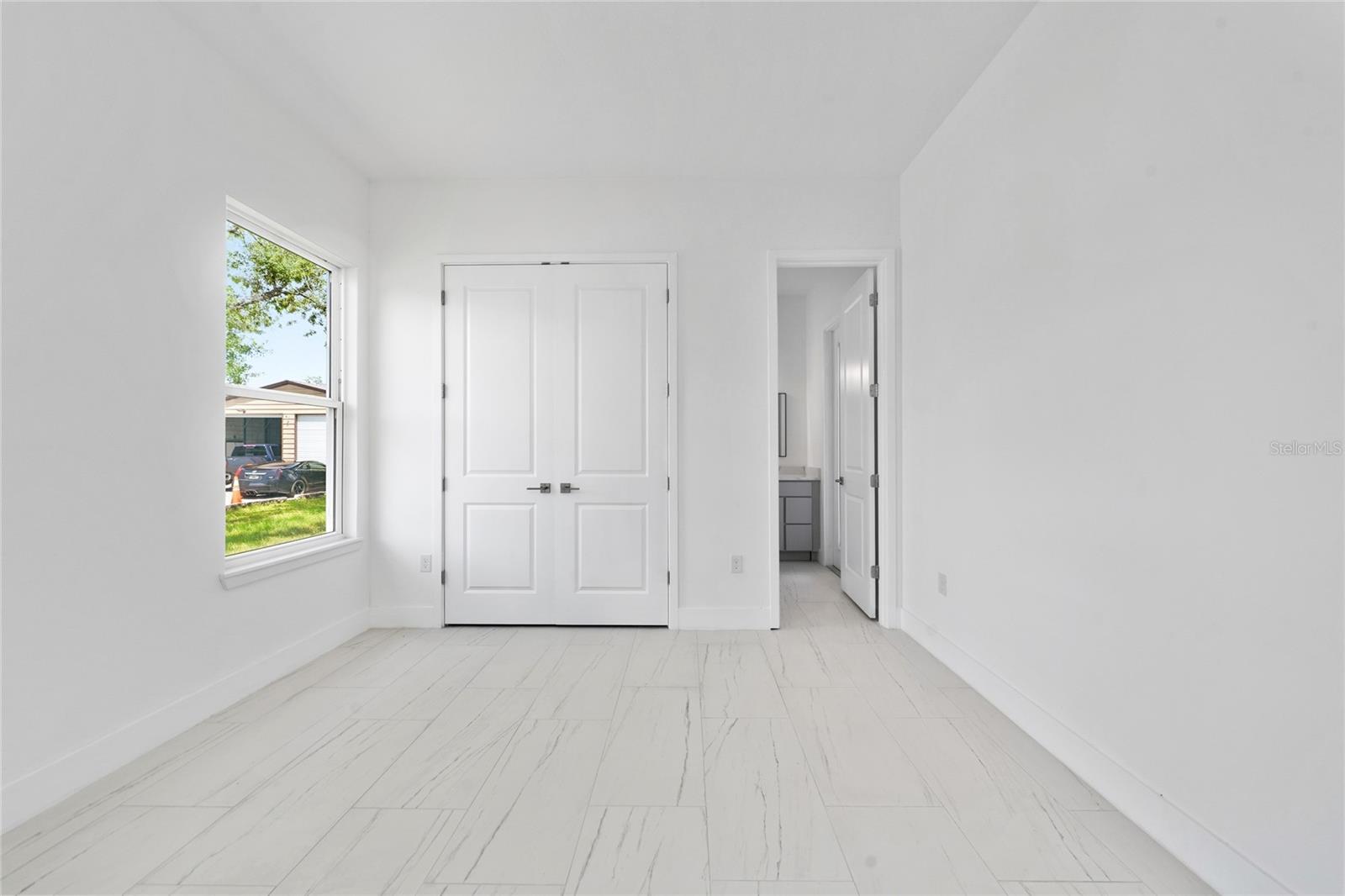 18561 Sabal St Property Photo 13