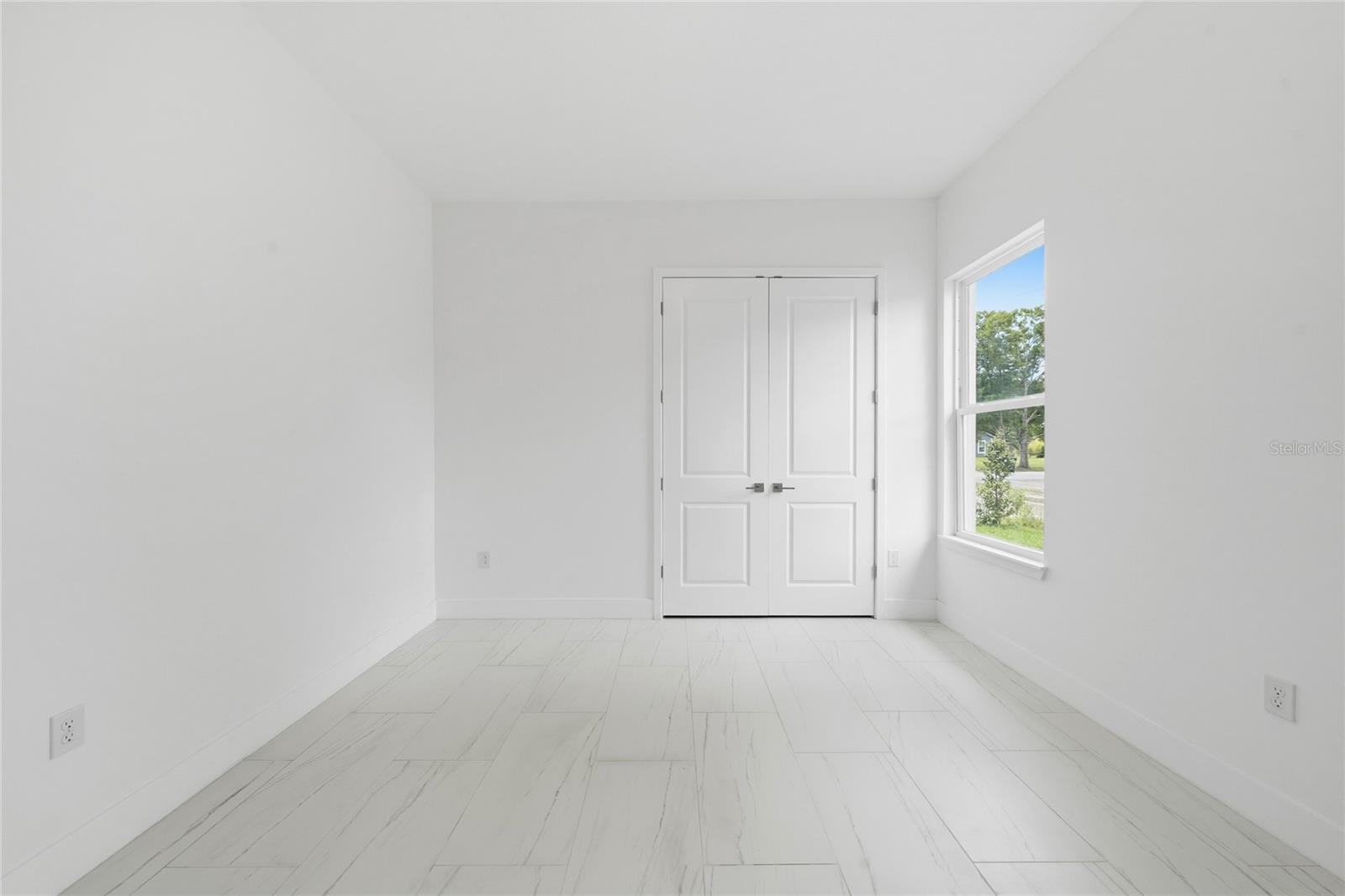 18561 Sabal St Property Photo 23