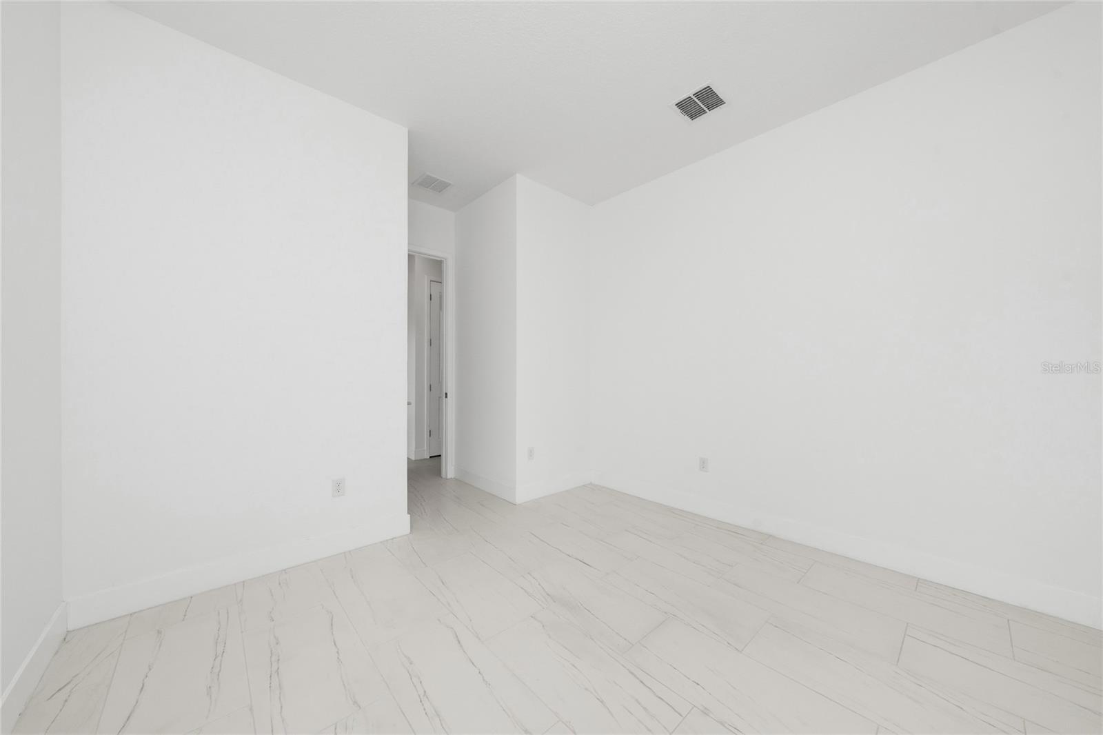 18561 Sabal St Property Photo 24