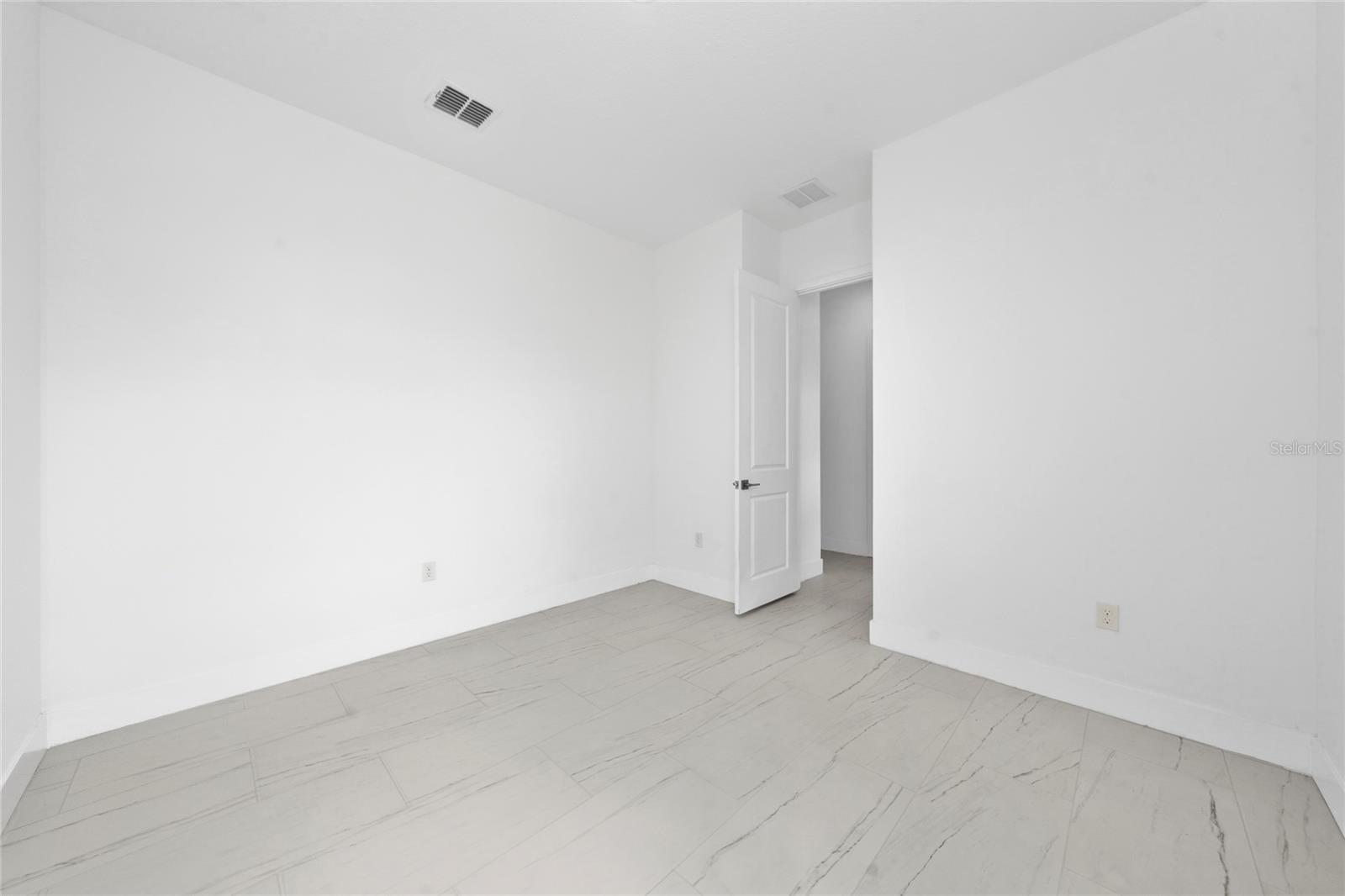 18561 Sabal St Property Photo 26