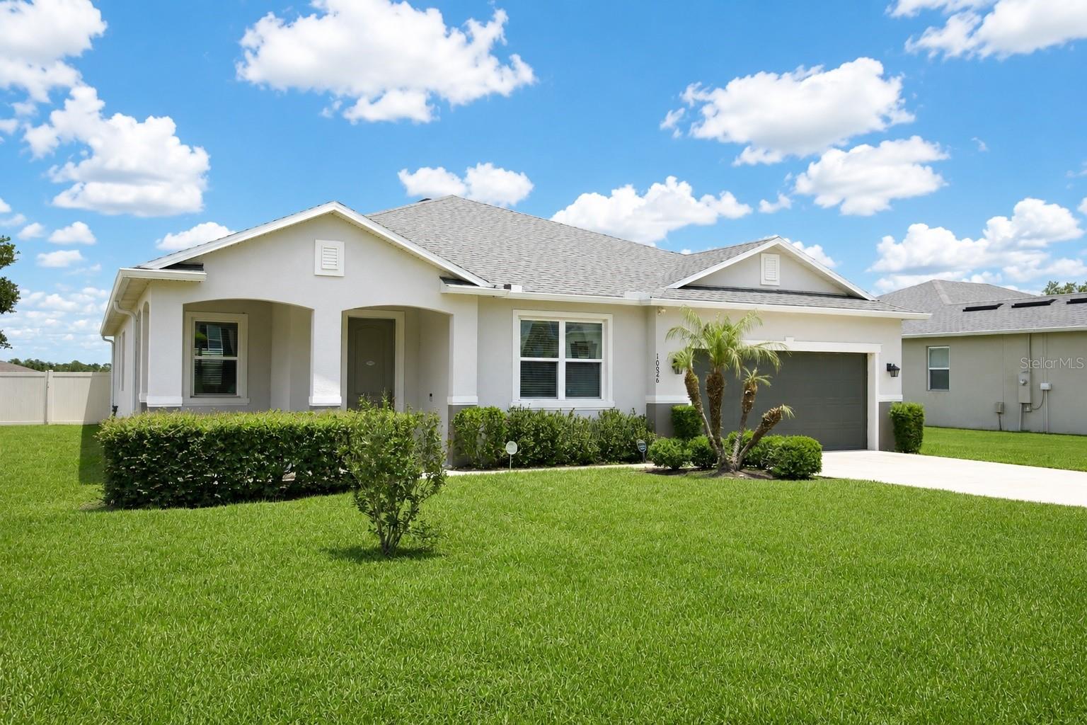 10026 Weathers Loop Property Photo 1