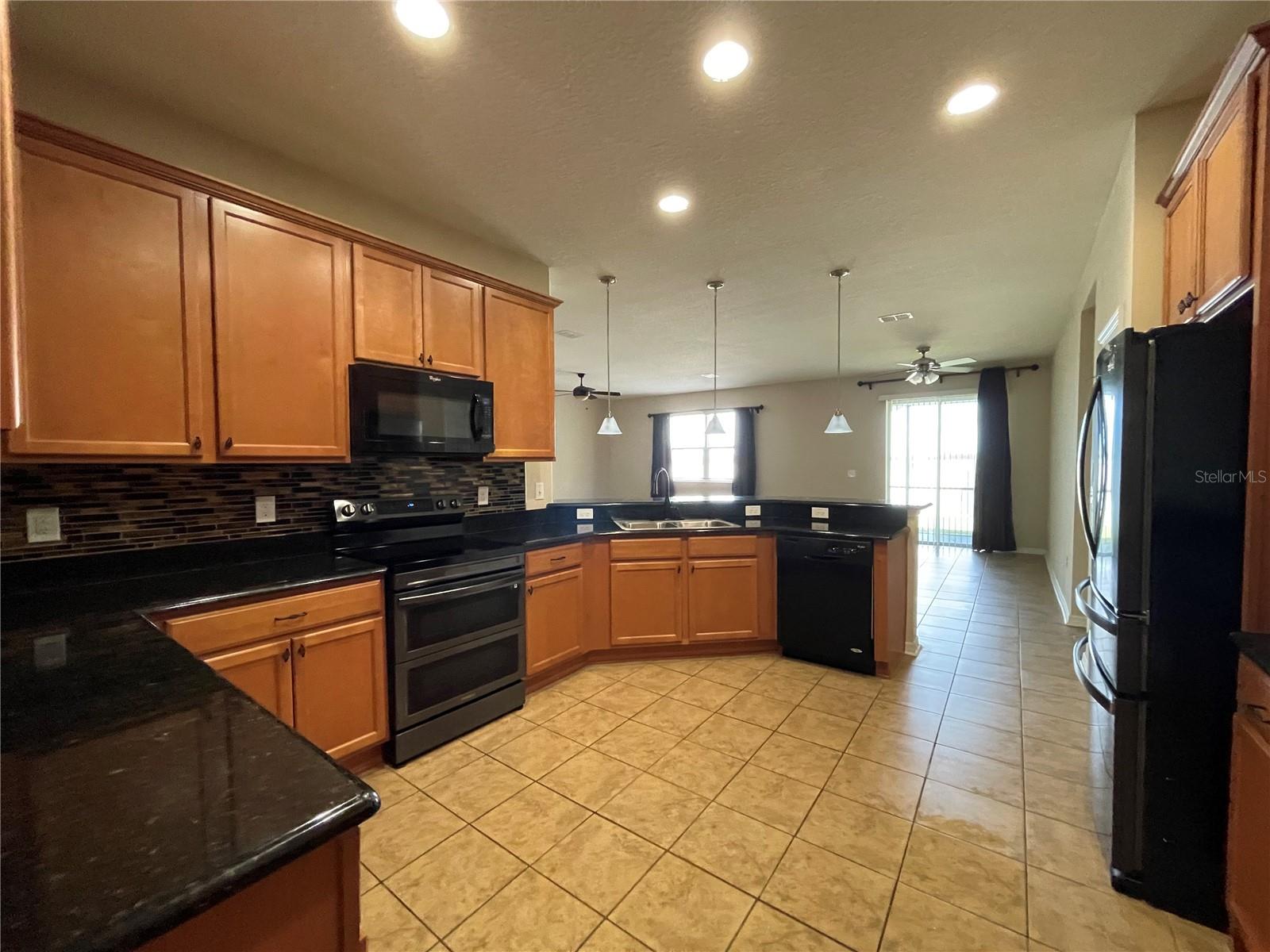10026 Weathers Loop Property Photo 2
