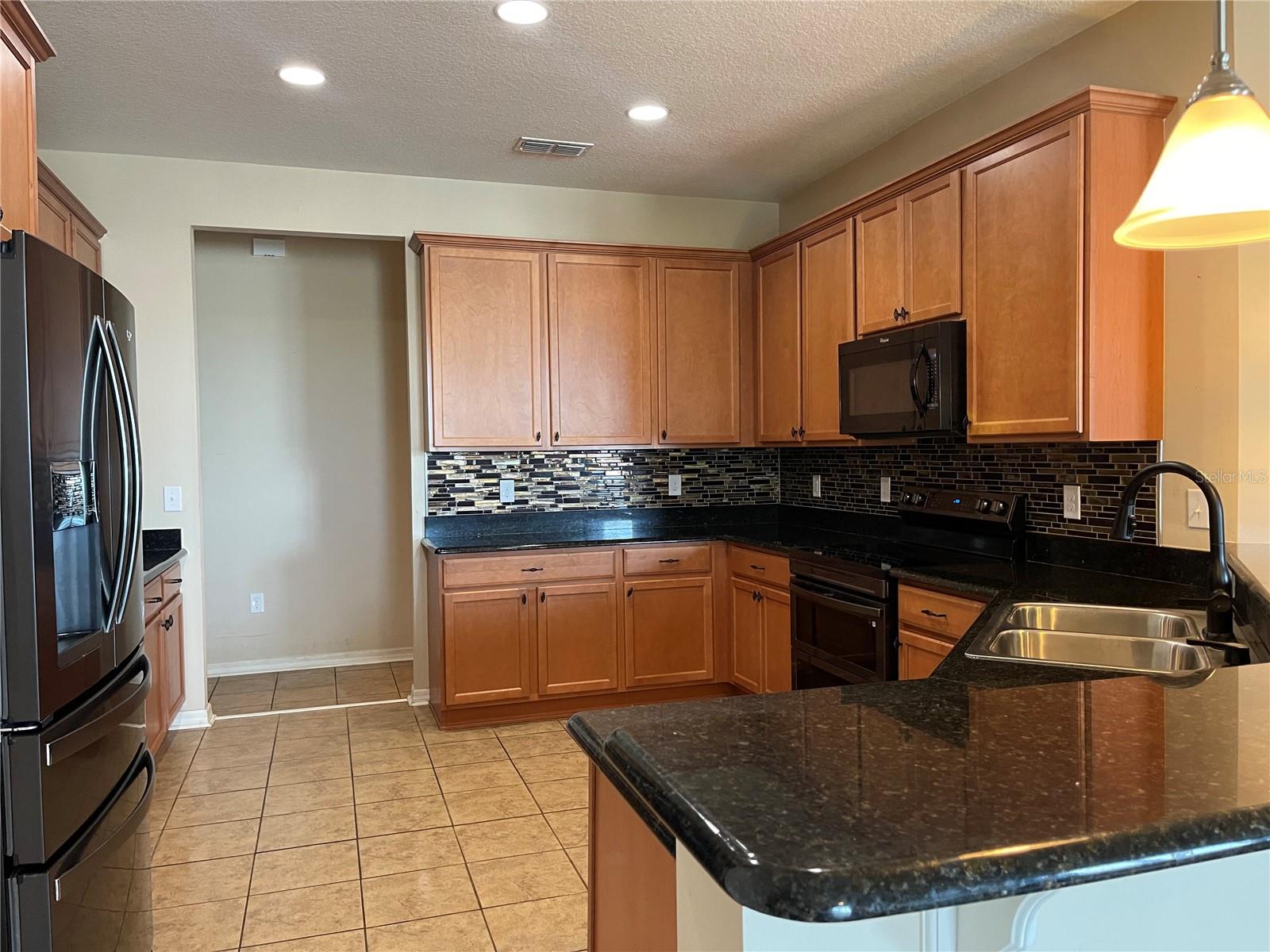 10026 Weathers Loop Property Photo 4