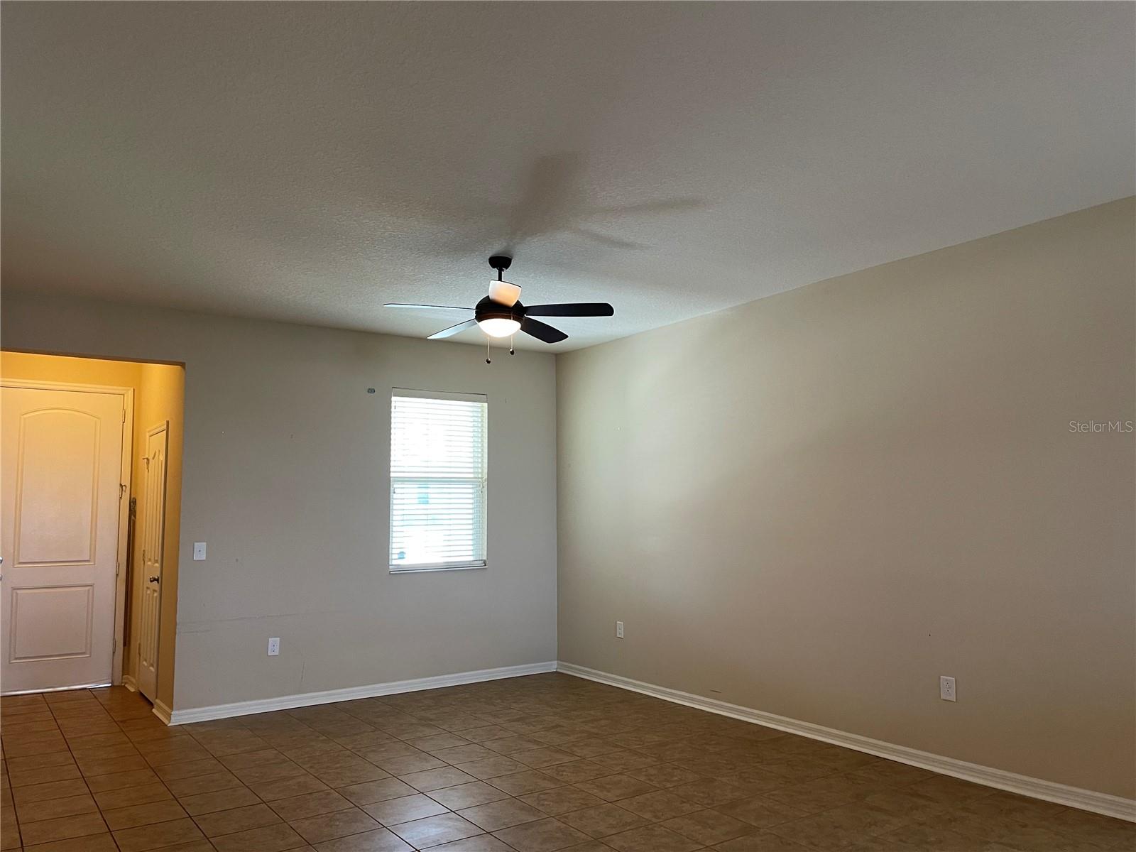 10026 Weathers Loop Property Photo 8