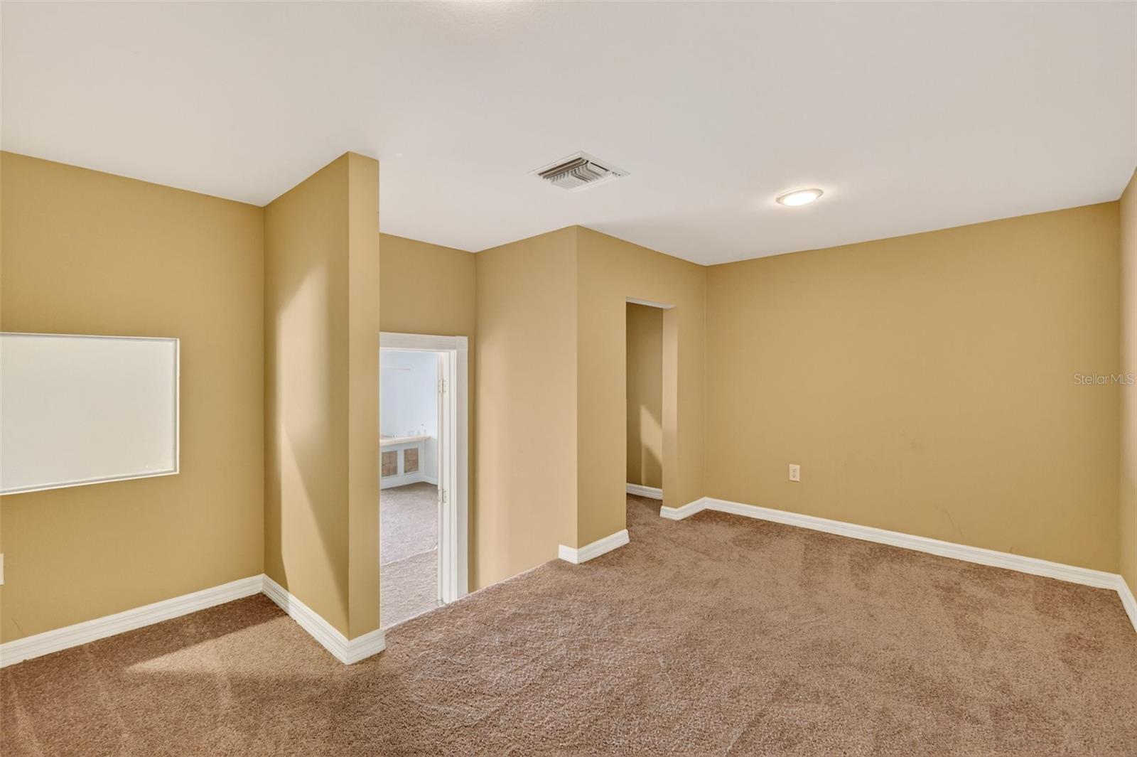 1741 Edgewater Dr Property Photo 30