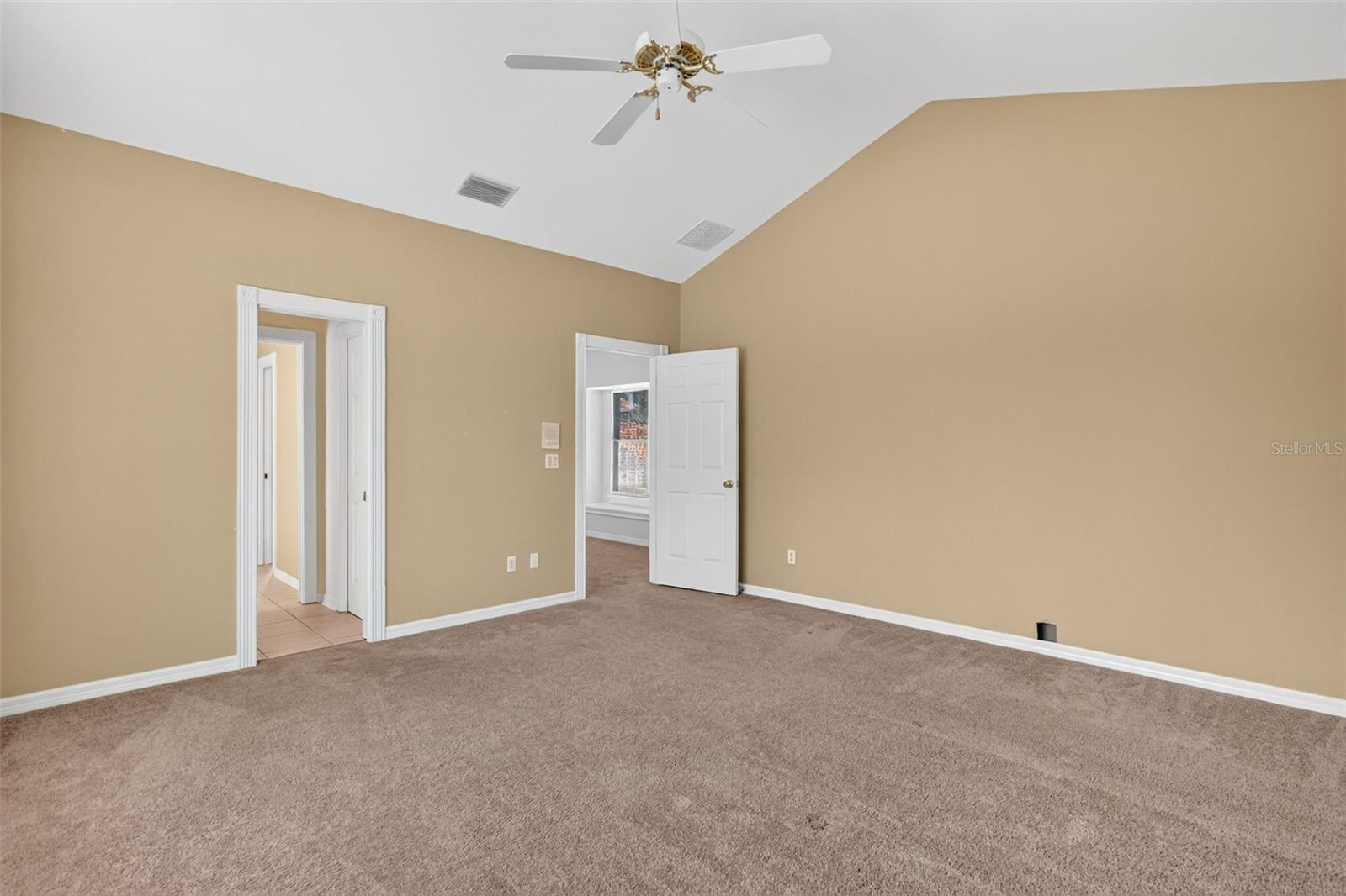 1741 Edgewater Dr Property Photo 37