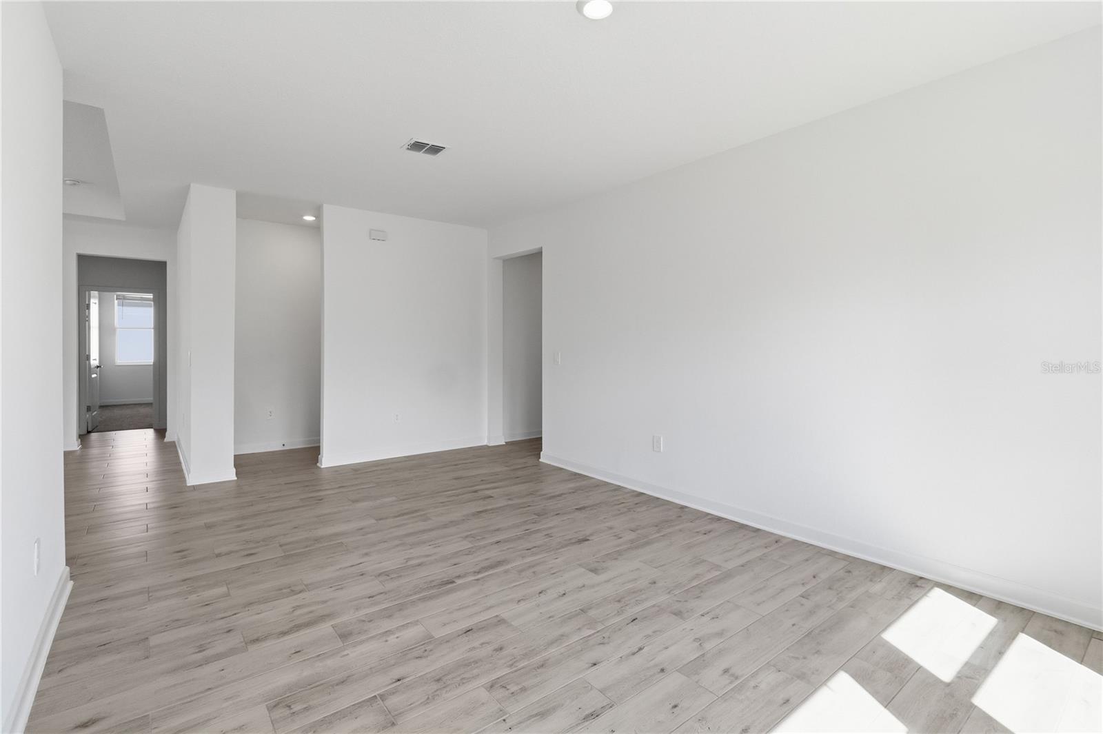3000 Ella Way Property Photo 19