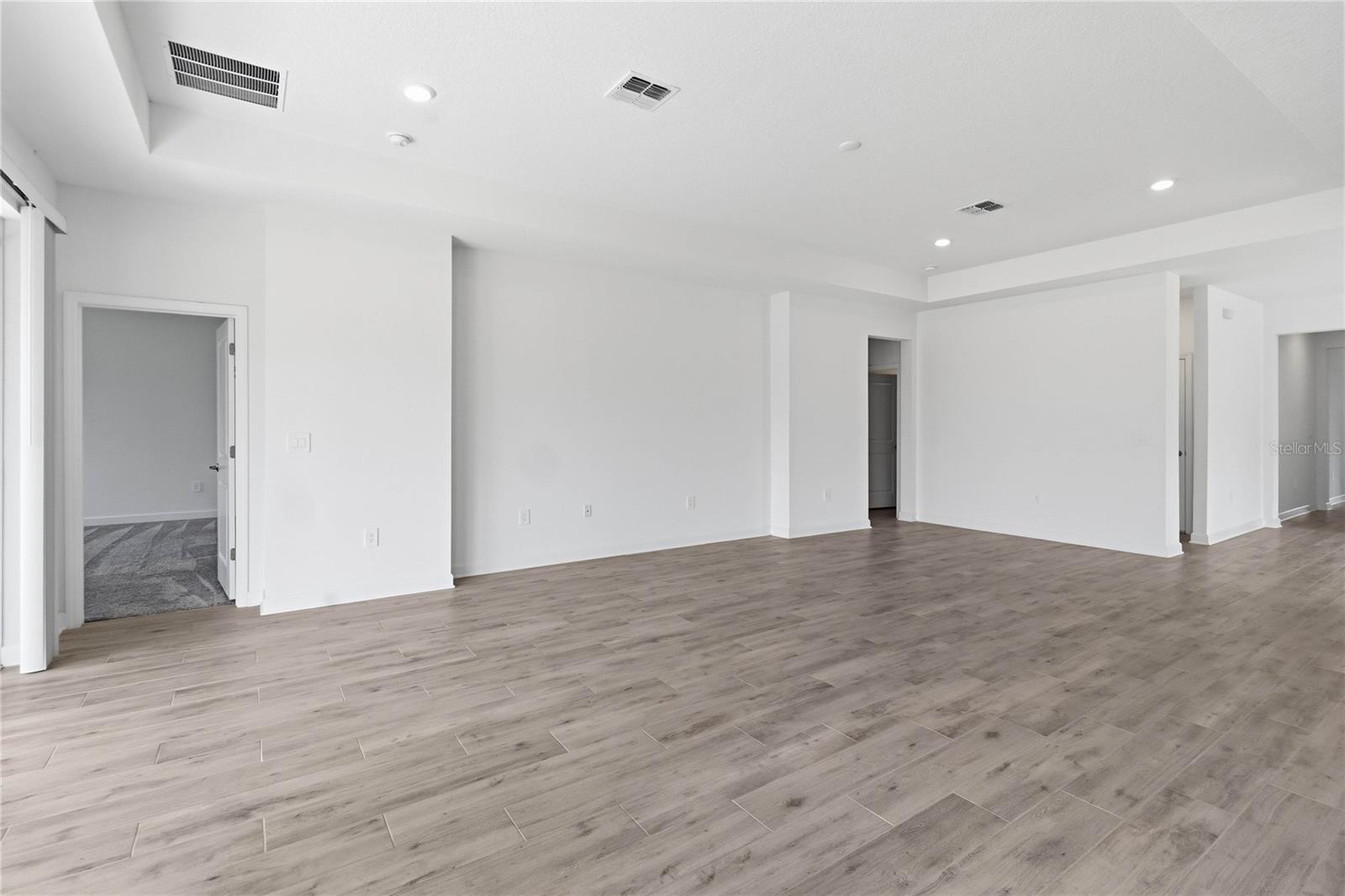 3000 Ella Way Property Photo 25