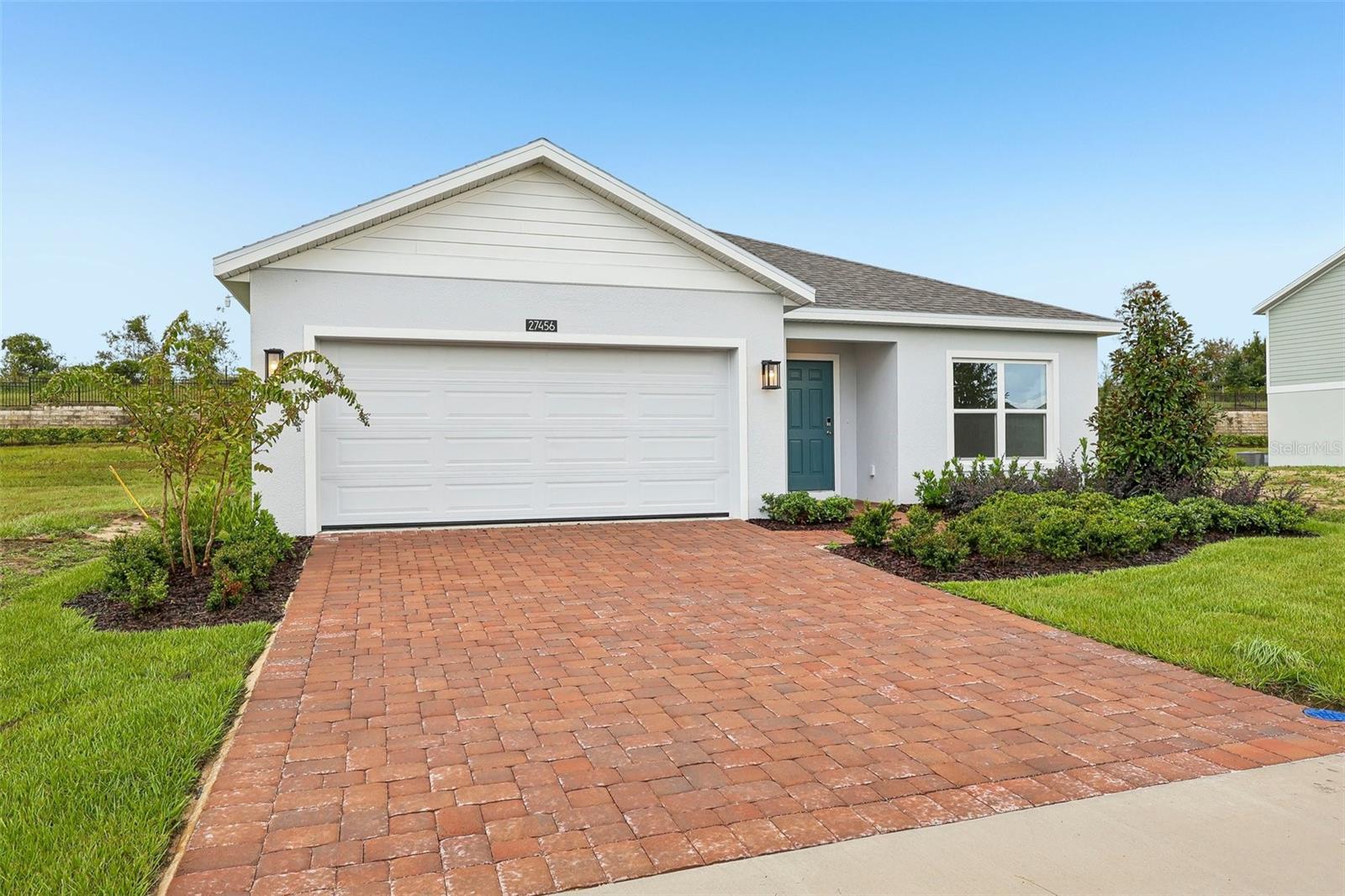 27456 Black Kite Ave Property Photo 3