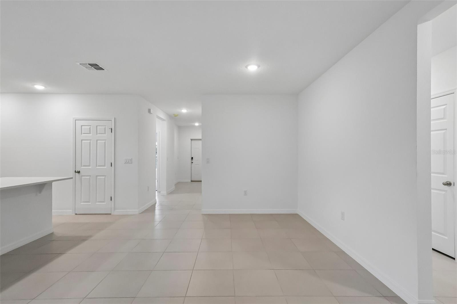 27456 Black Kite Ave Property Photo 8