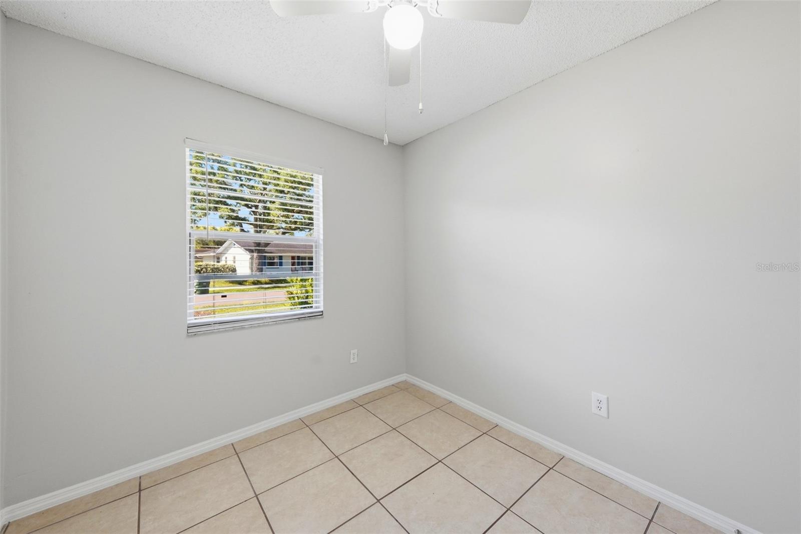 865 Rich Dr Property Photo 11