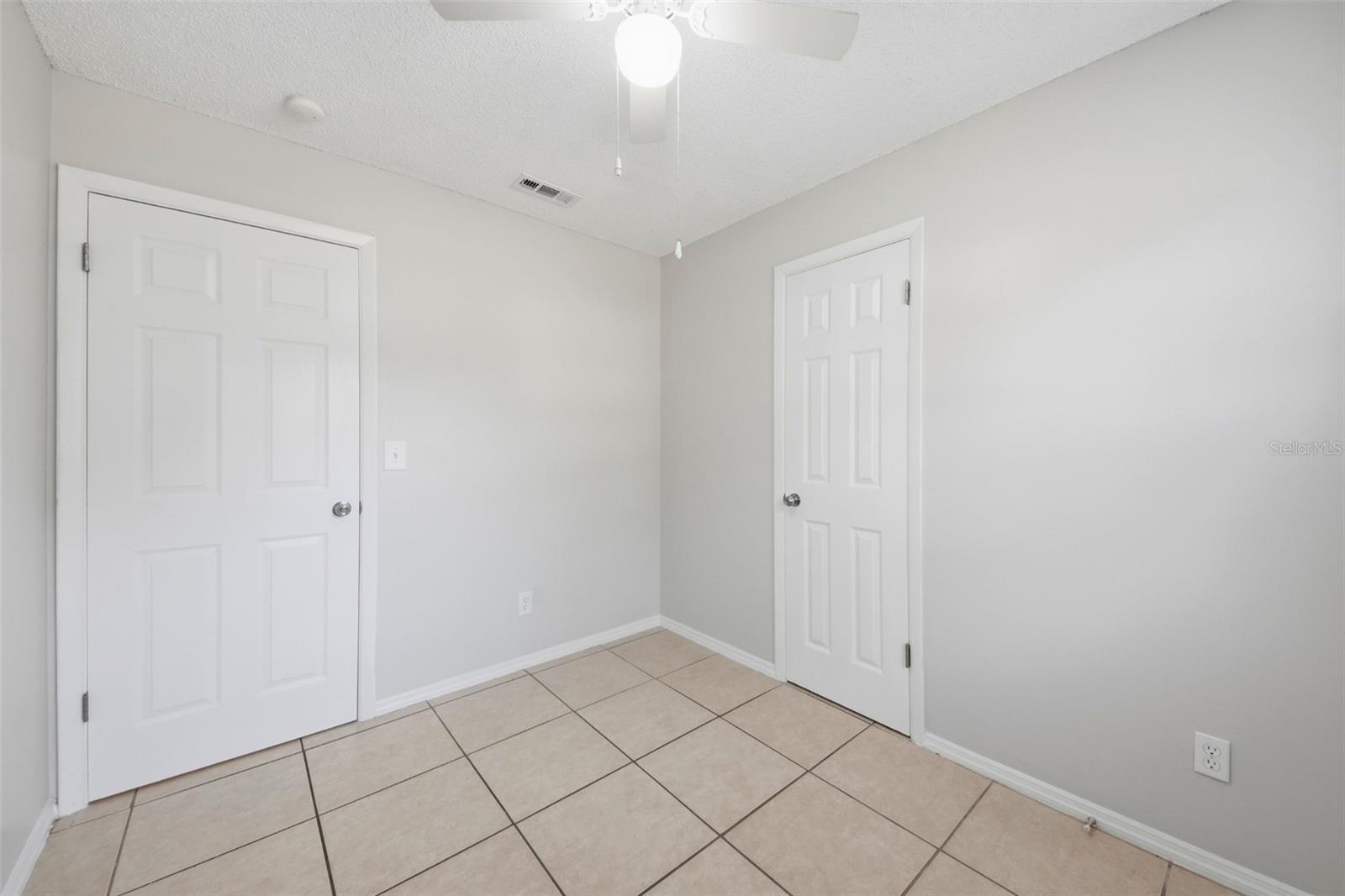 865 Rich Dr Property Photo 15