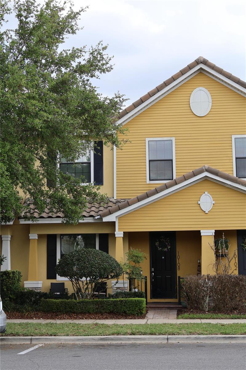 O6400537 Property Photo 1