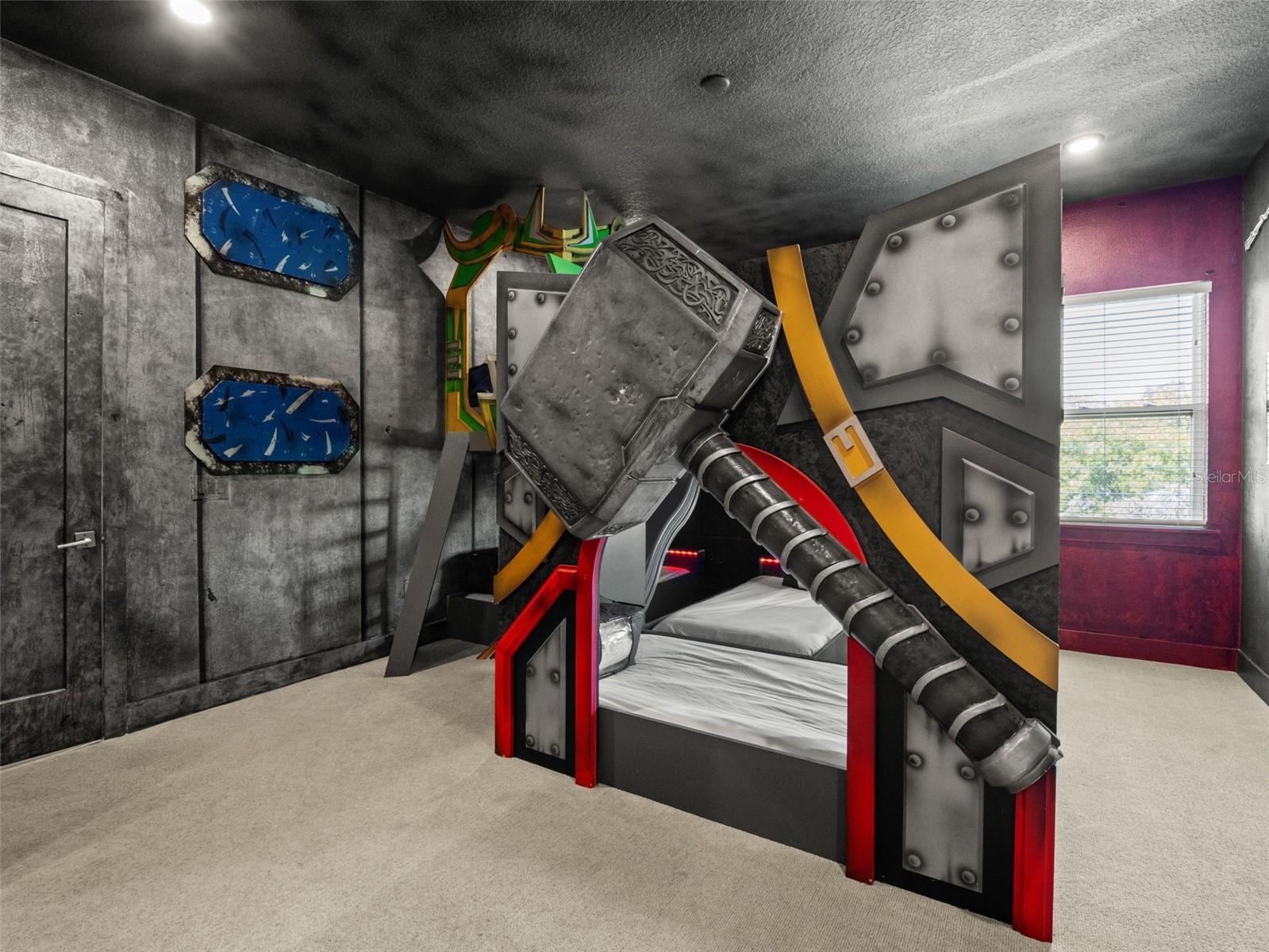 2021 Oak Creek Loop Property Photo 28