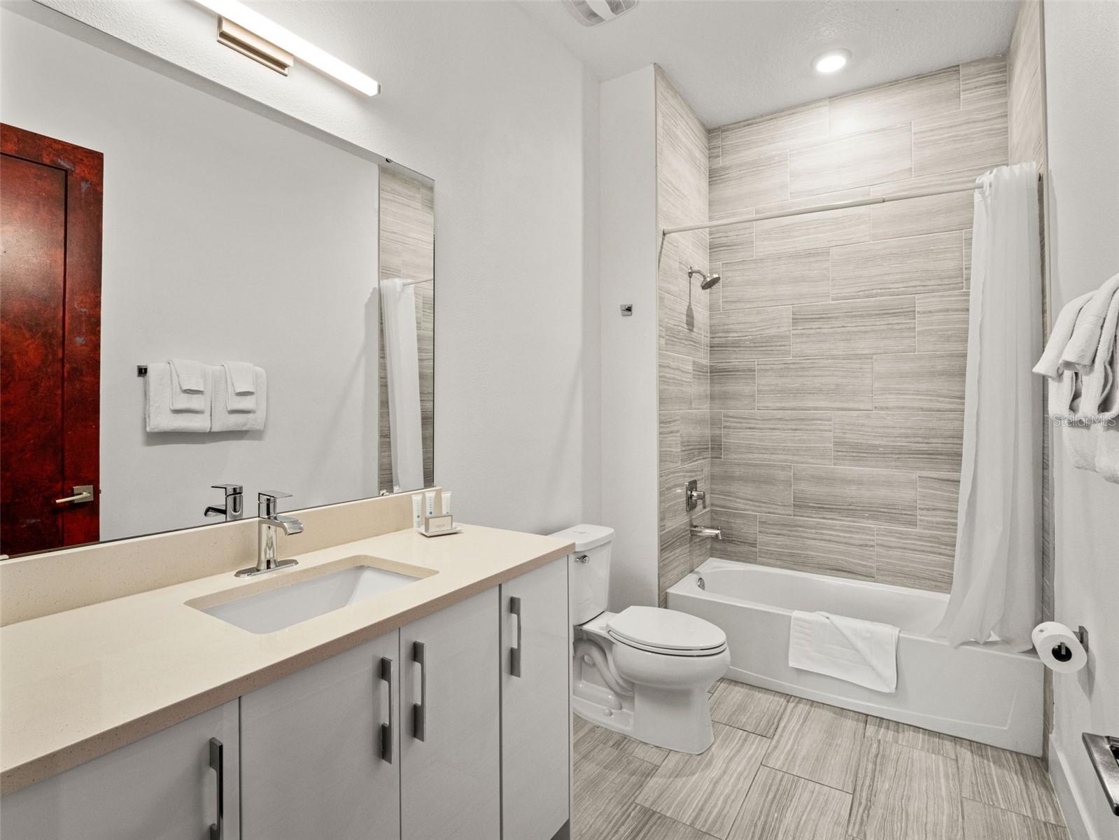 2021 Oak Creek Loop Property Photo 29