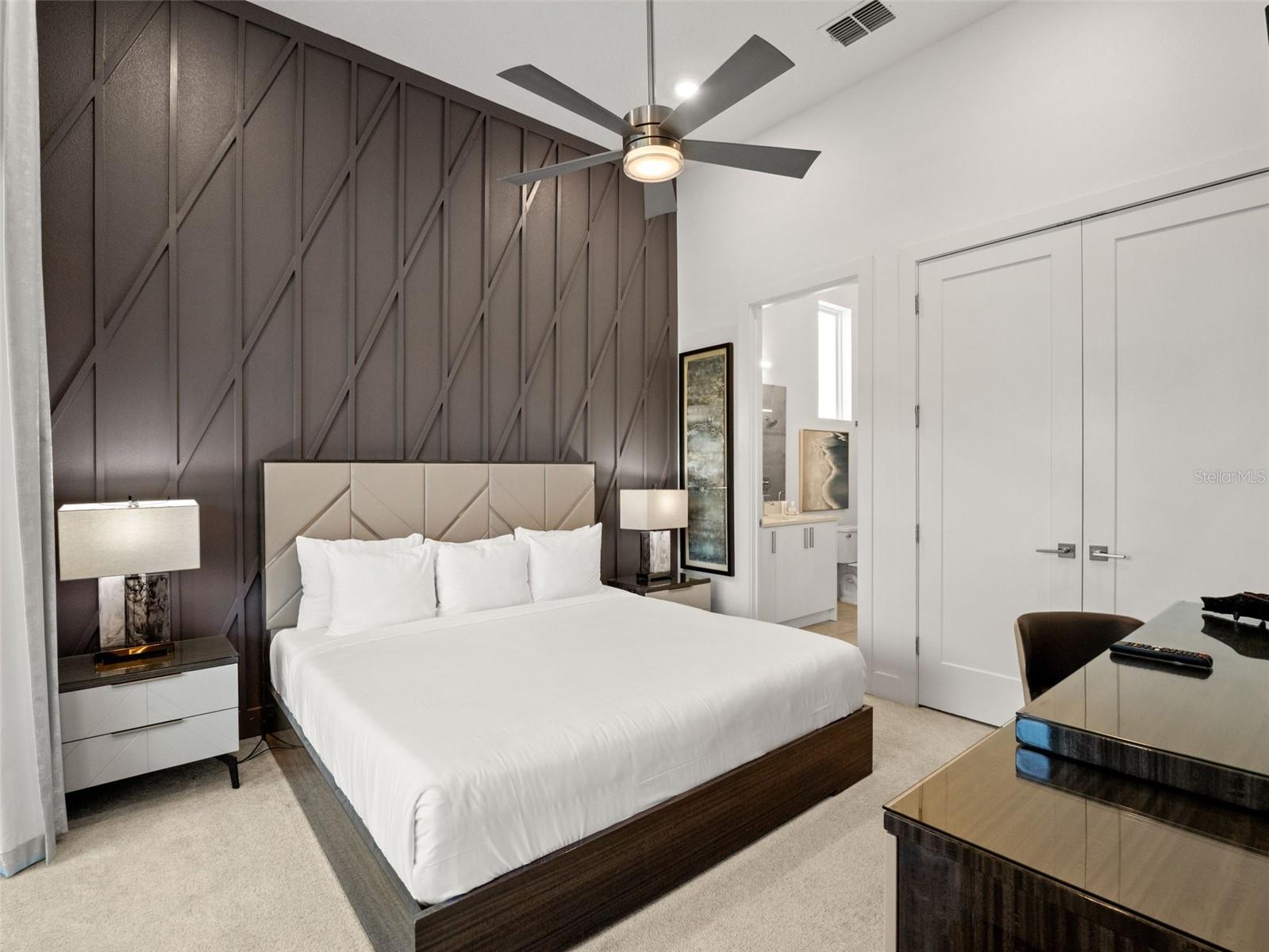 2021 Oak Creek Loop Property Photo 44