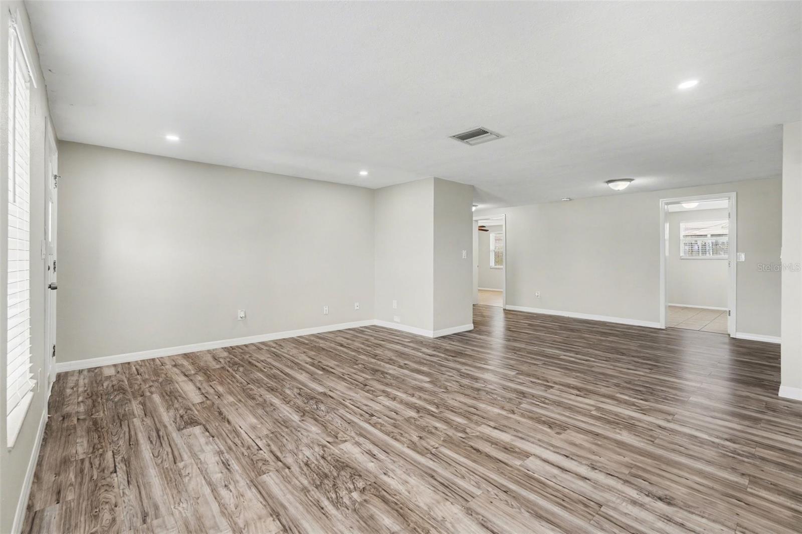6337 Bonaire Ave Property Photo 12