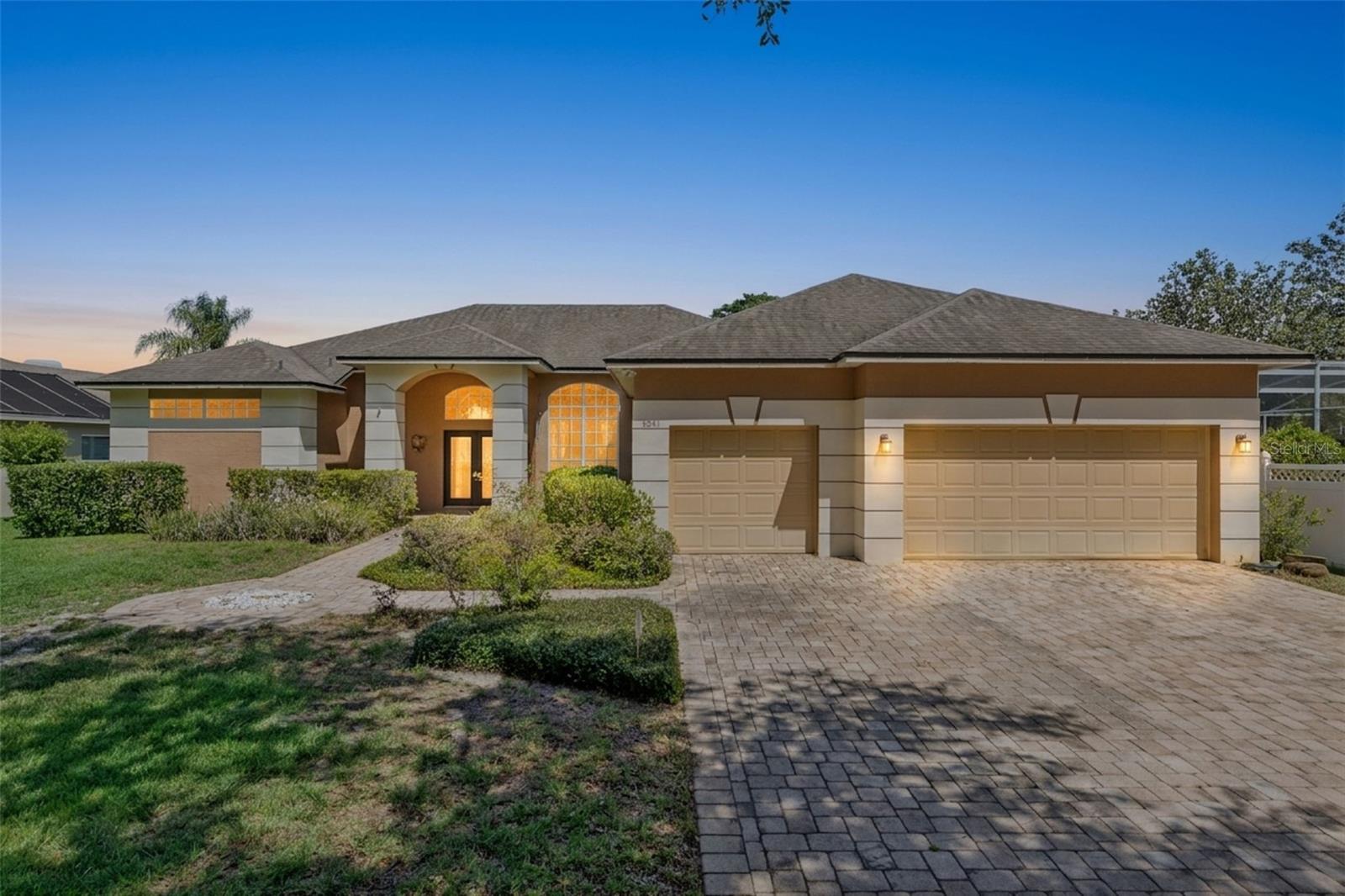 8041 MONIER WAY Property Photo 1