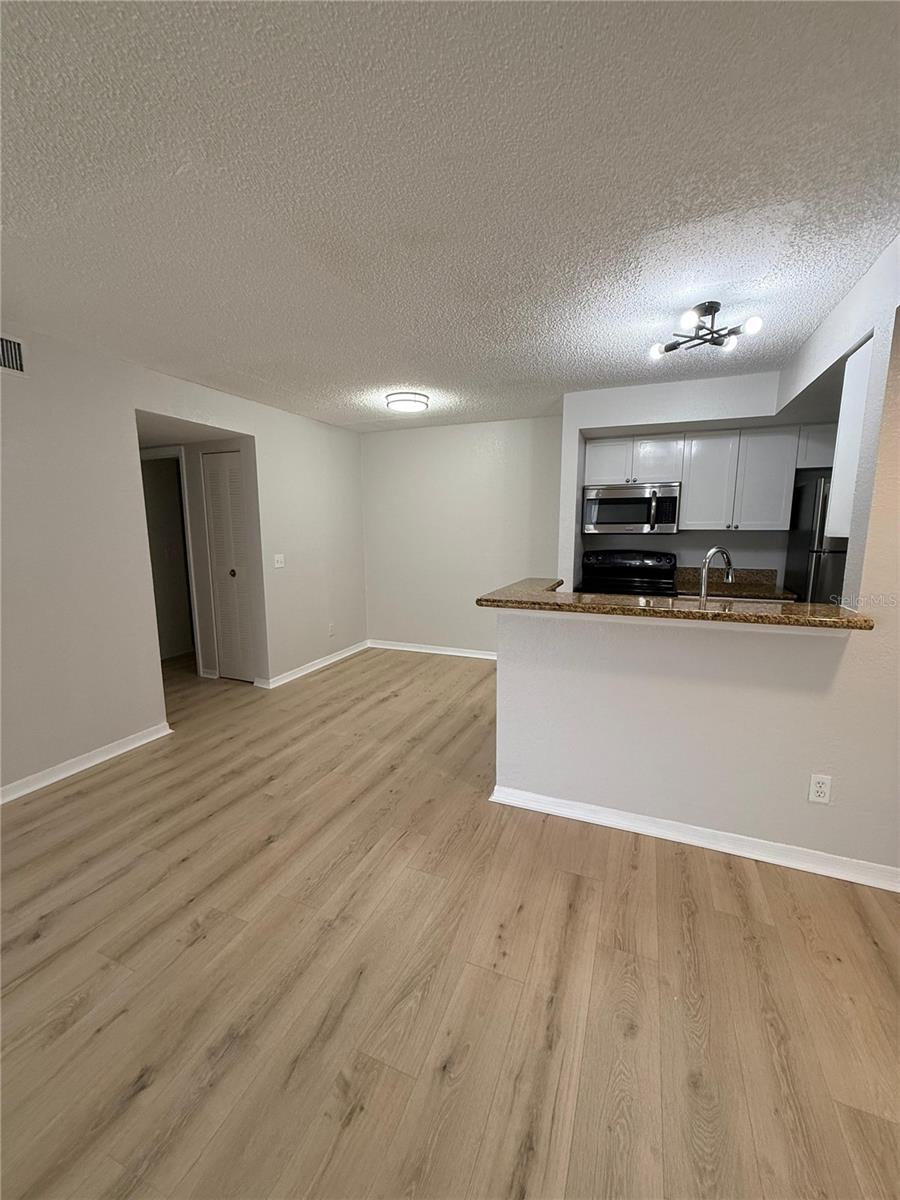 5160 Conroy Rd #21 Property Photo 11