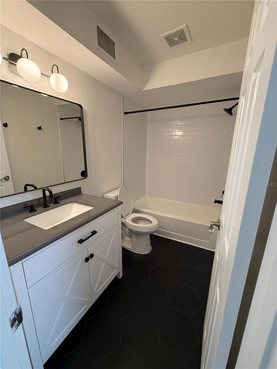 5160 Conroy Rd #21 Property Photo 18