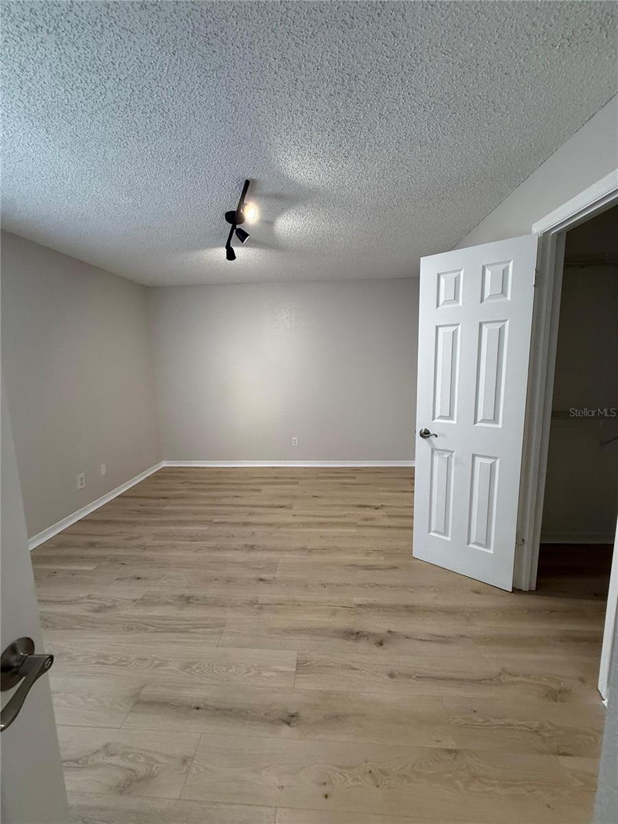 5160 Conroy Rd #21 Property Photo 30