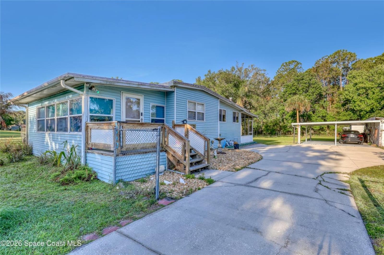 2540 Tuscany Dr Property Photo 2