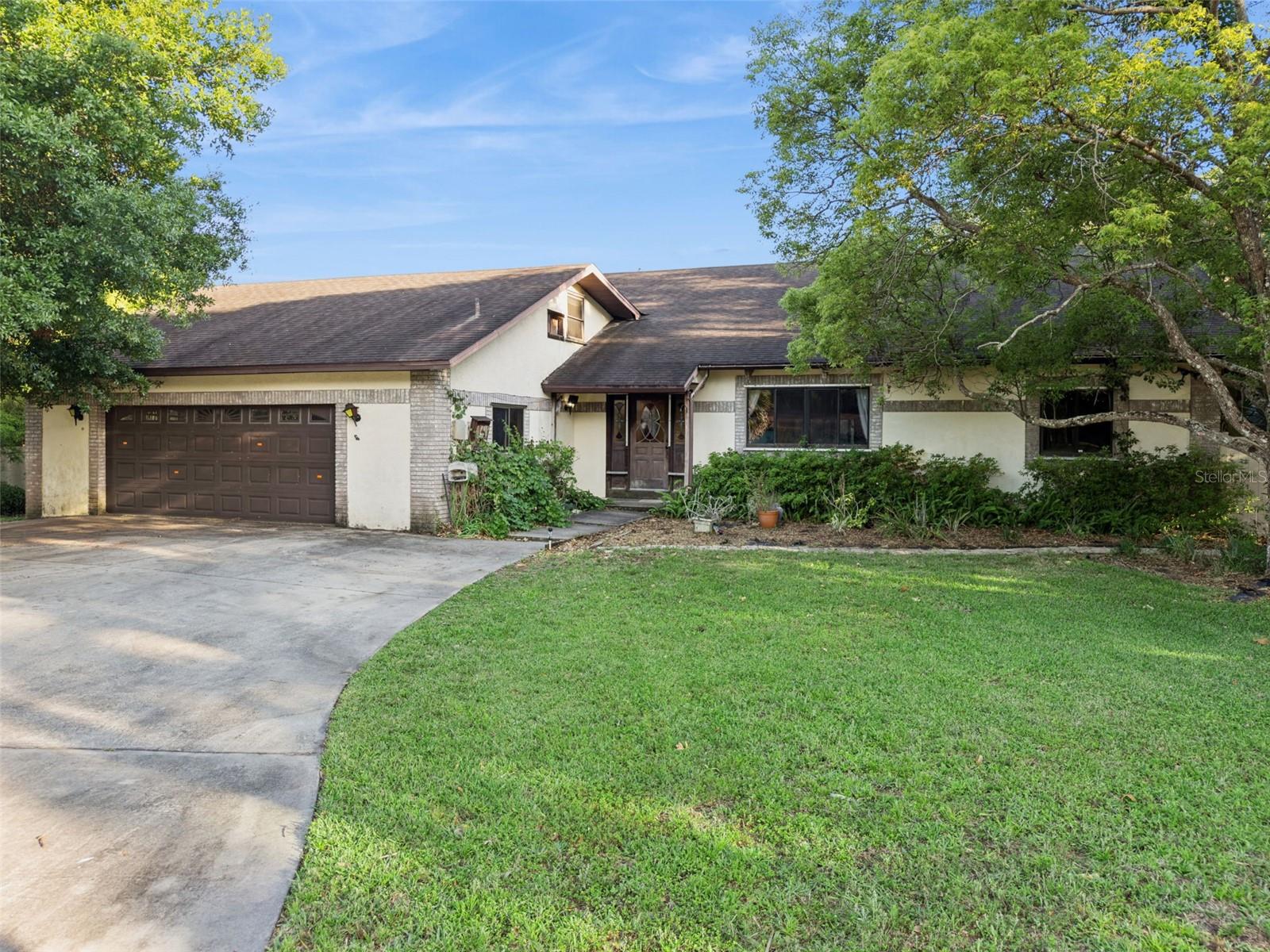 3443 Parkland St Property Photo 1