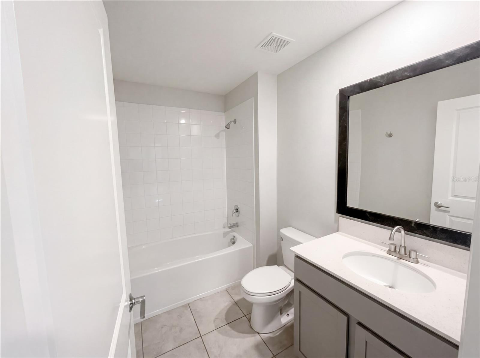 4322 Sunny Creek Pl Property Photo 8