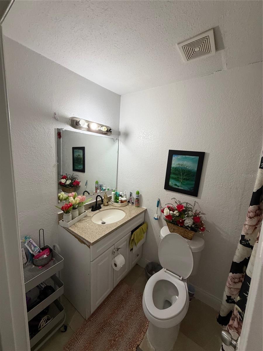 1820 Barna Ave Property Photo 7
