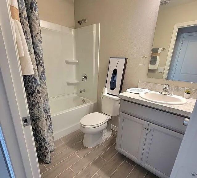 1316 Mirabella Cir Property Photo 7