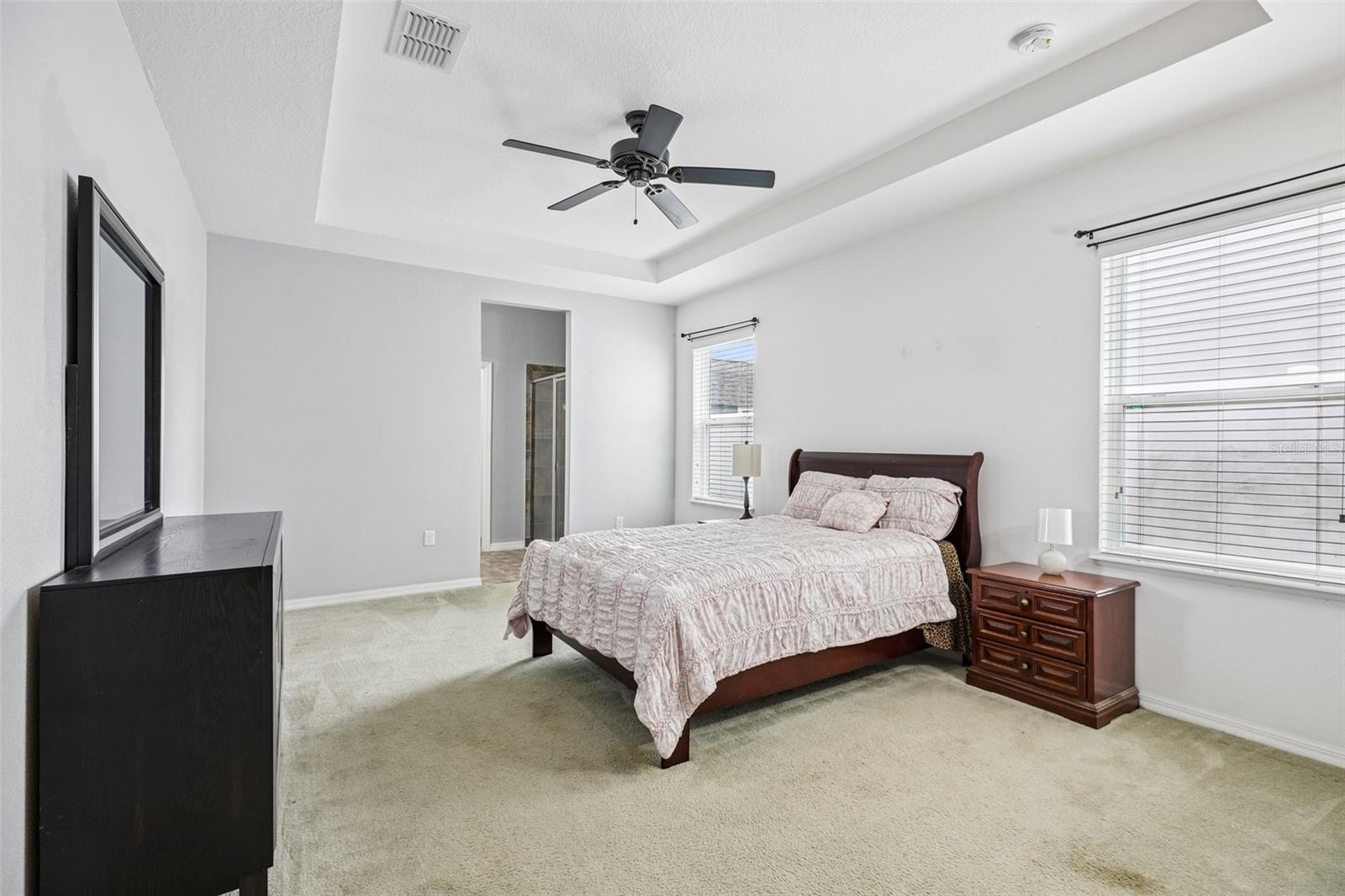954 Revere Ave Property Photo 8