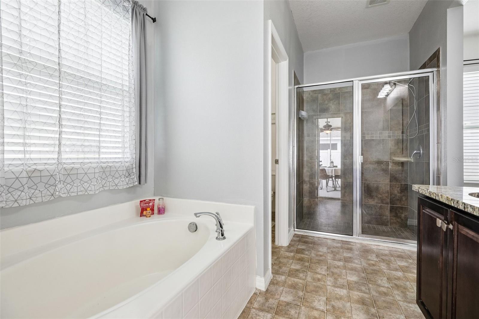 954 Revere Ave Property Photo 10