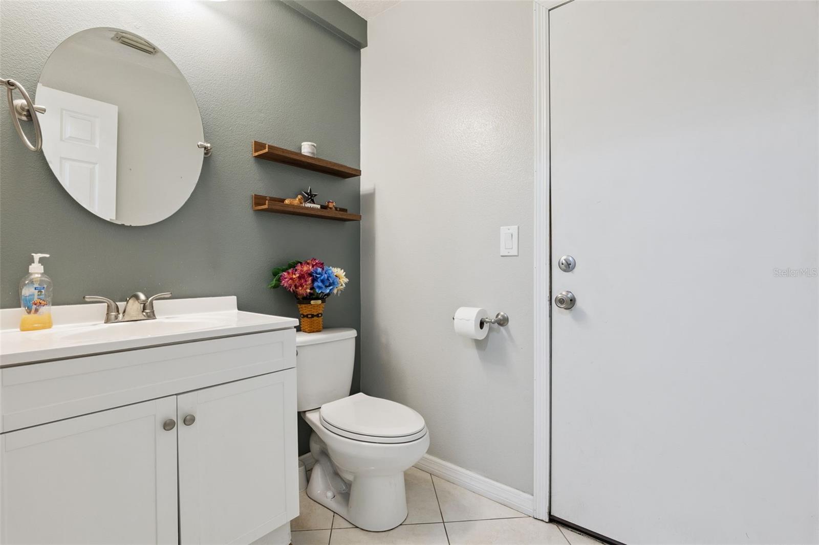 1458 Royal Cir Property Photo 34
