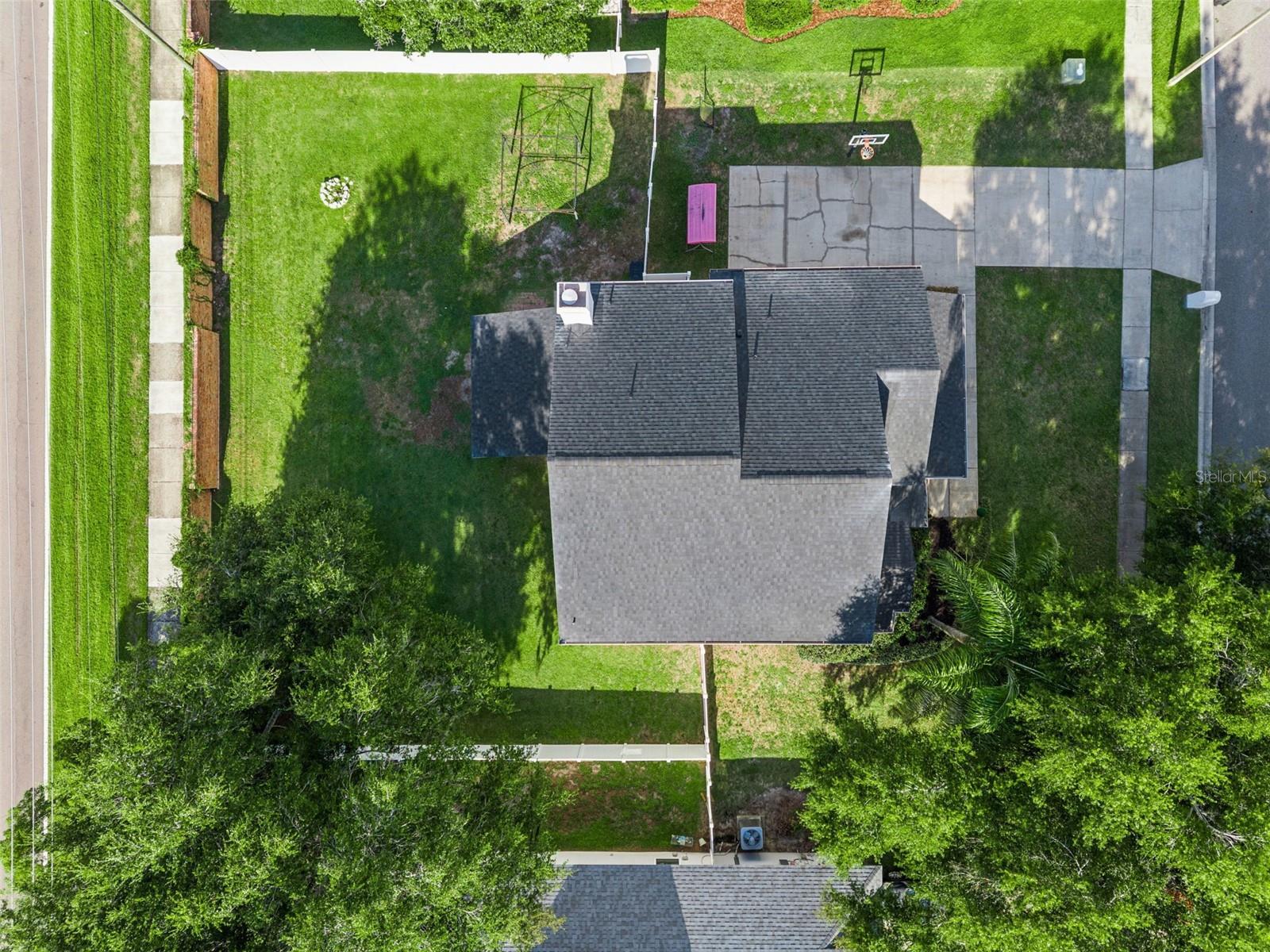 1458 Royal Cir Property Photo 36