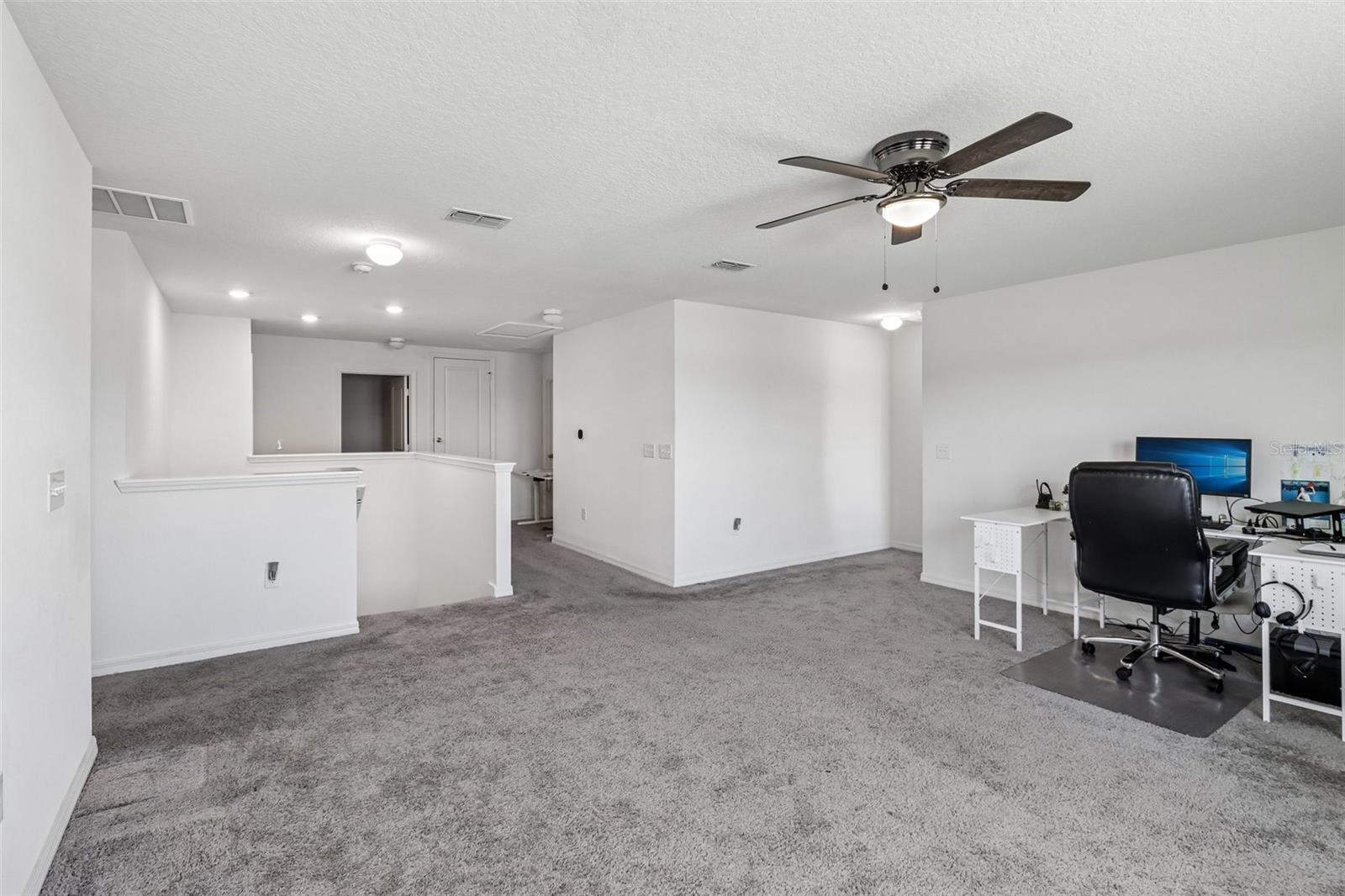 2082 Ficus St Property Photo 9