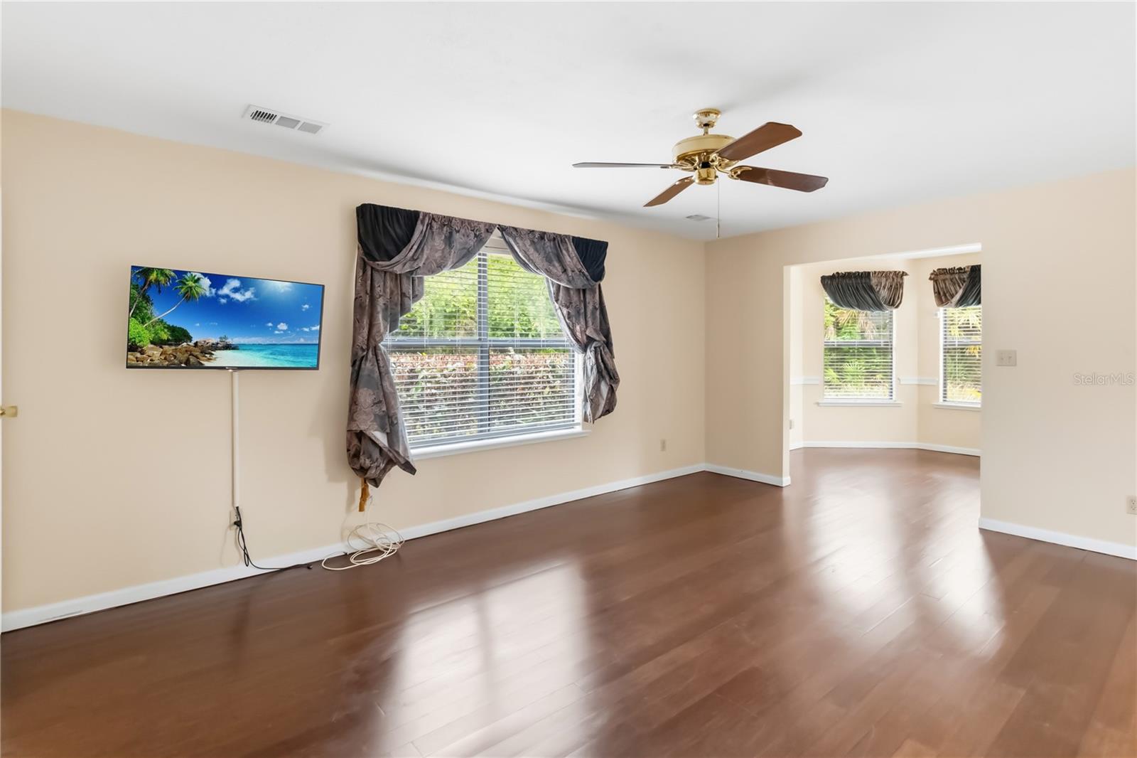 6928 Sawgrass Dr Property Photo 25