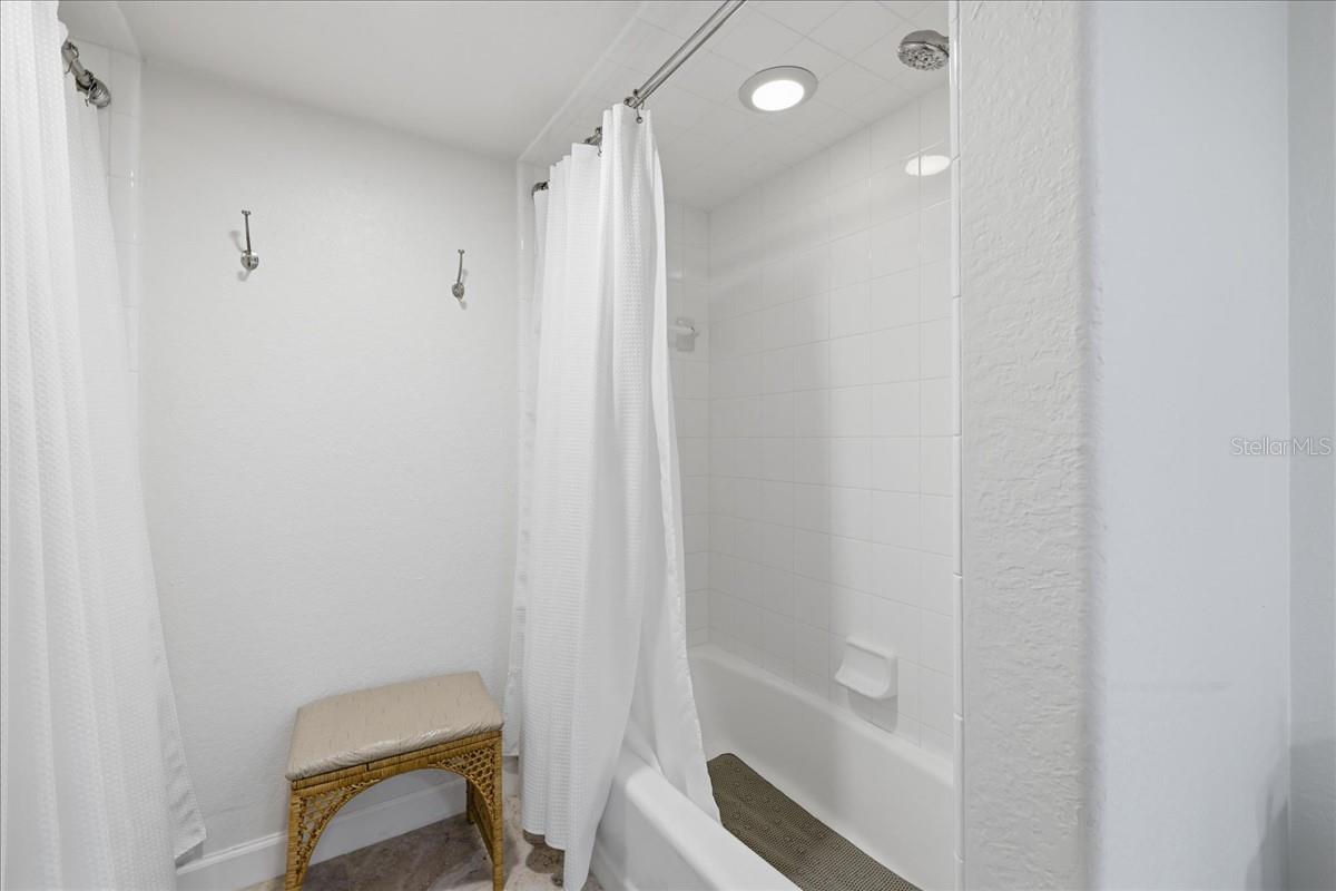 601 Shreve St #32b Property Photo 15