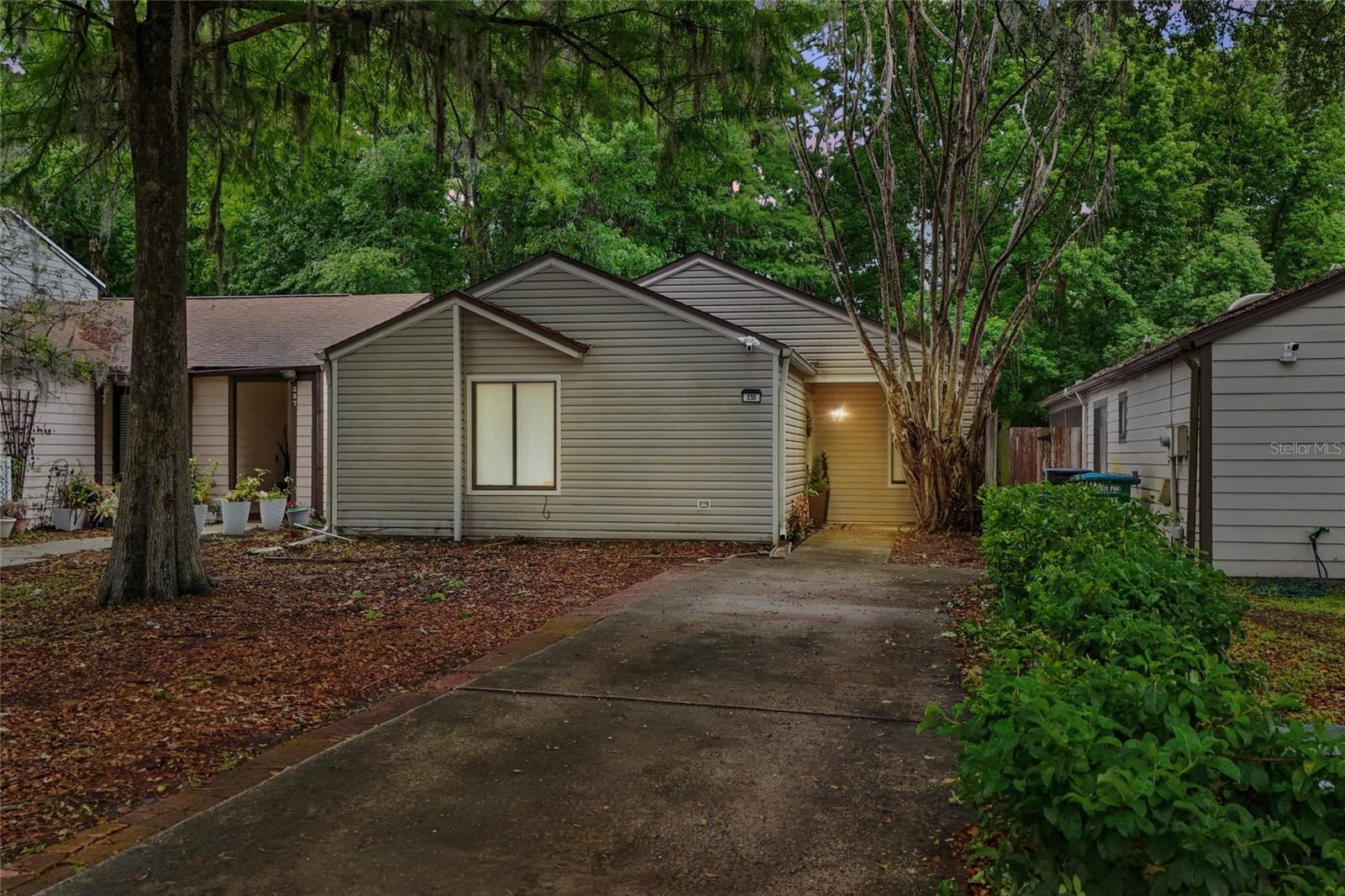 335 Kirkcaldy Dr Property Photo 47