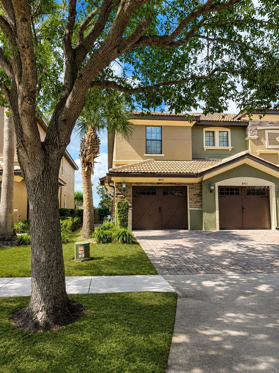 8931 AZALEA SANDS LN Property Photo 1