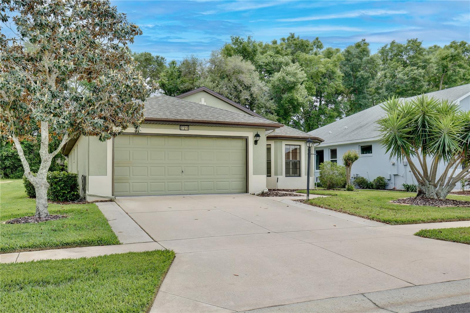 27210 Stoney Brook Dr Property Photo 3
