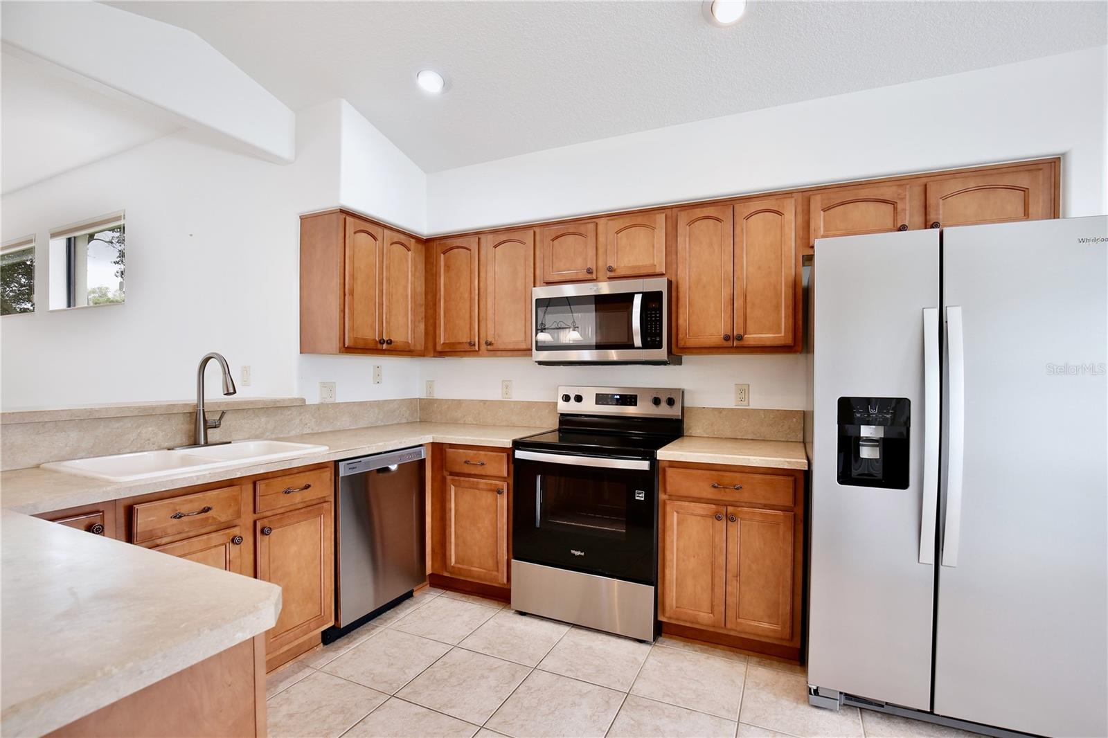 27210 Stoney Brook Dr Property Photo 4